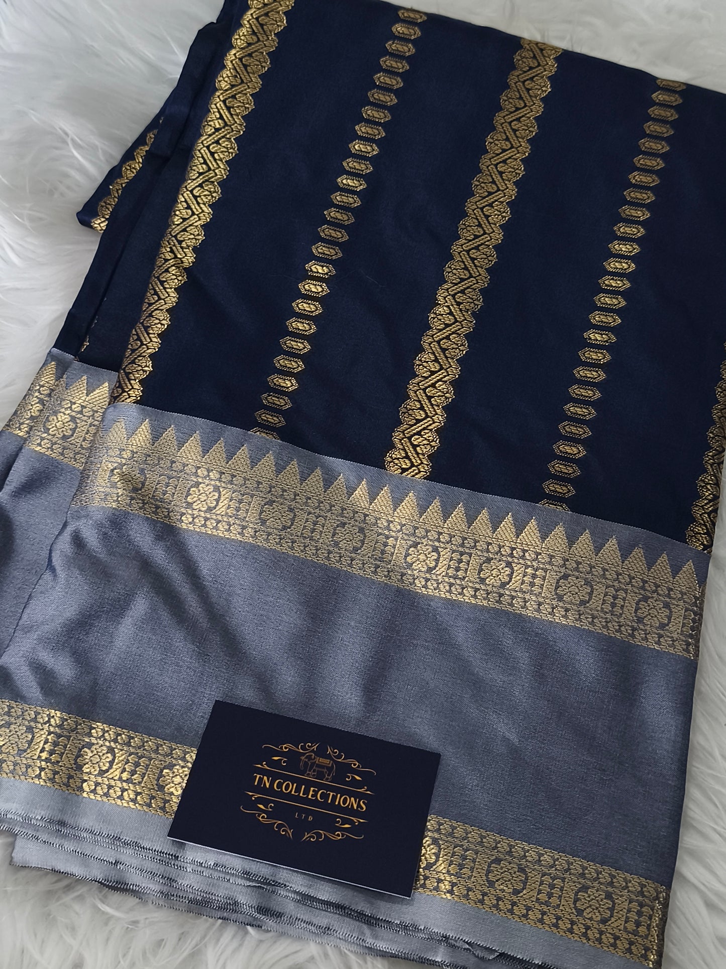 Semi Soft Silk Saree (Navy Blue)