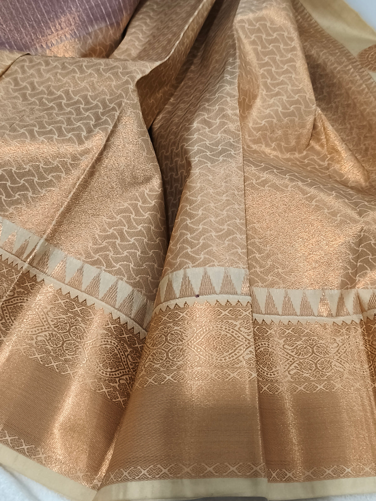 Checked Kanchi Semi Silk Saree