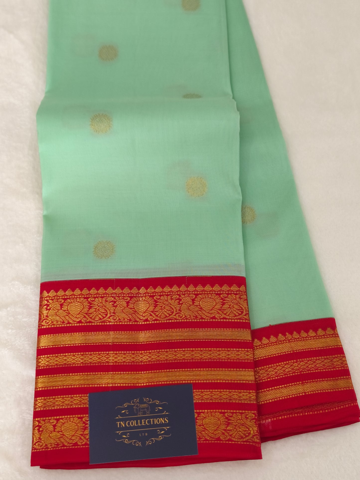 Pure handloom Kanchipuram Silk Saree (Pista Green)