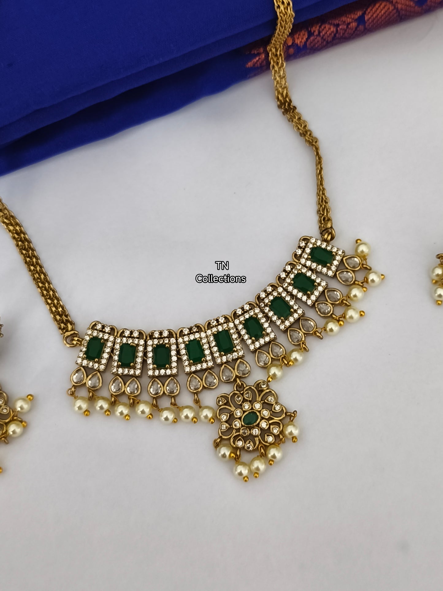 Antique Matte Choker Necklace Set
