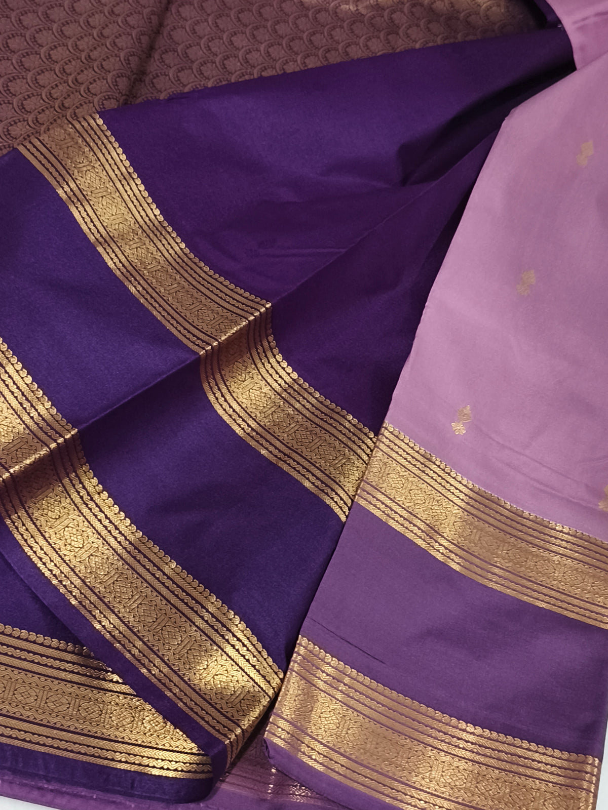 Trendy Semi Soft Silk Saree with contrast blouse and rich pallu