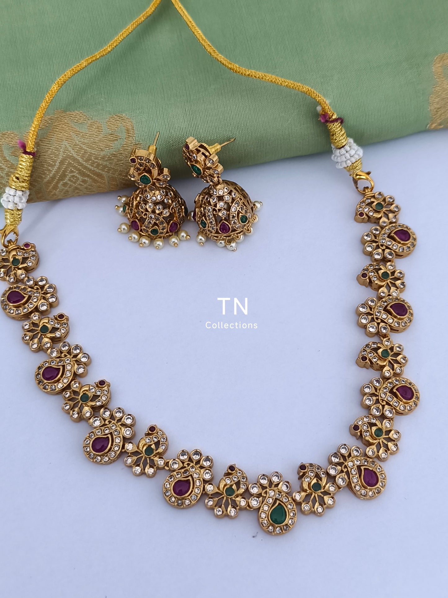 Matte Finish Choker Necklace with Earrings