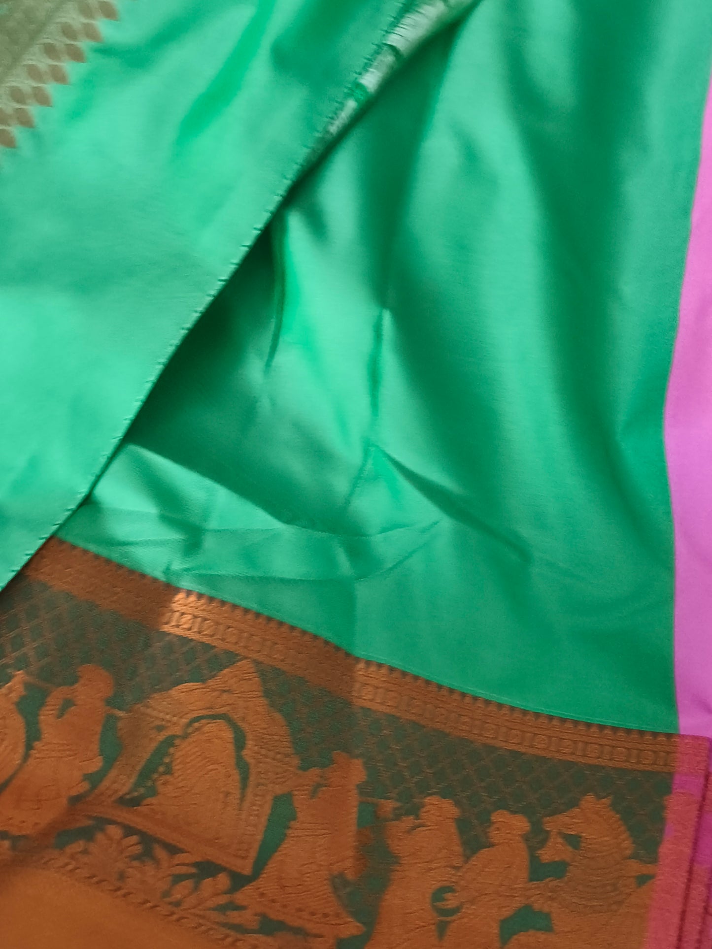Traditional Pallakku Design Pink Kanchi Soft Silk Saree