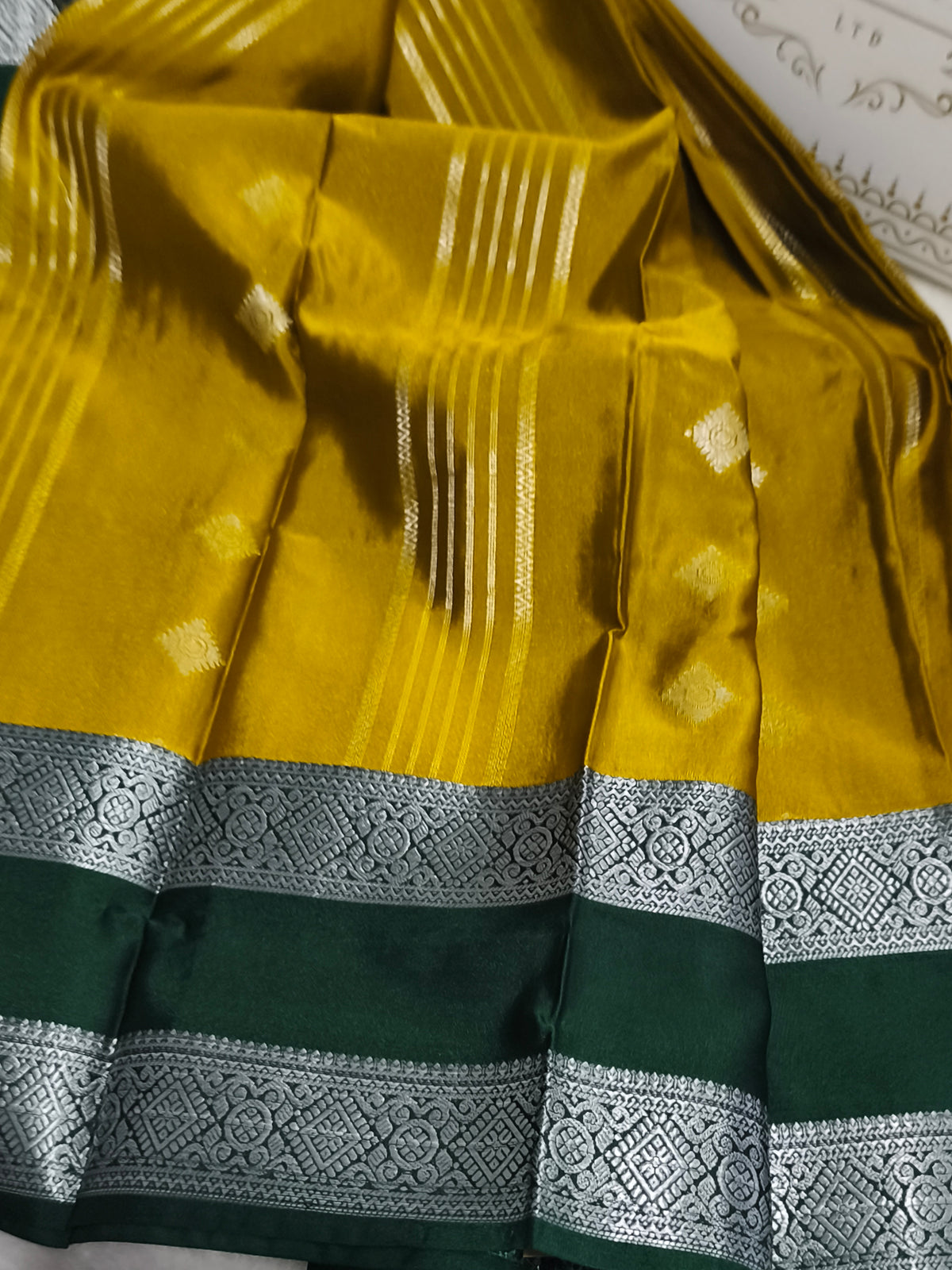 Premium kanchi semi silk saree