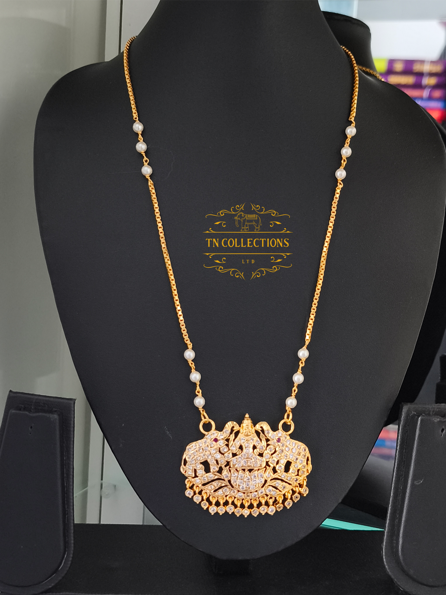 Micro gold plated Traditional Pathakkam