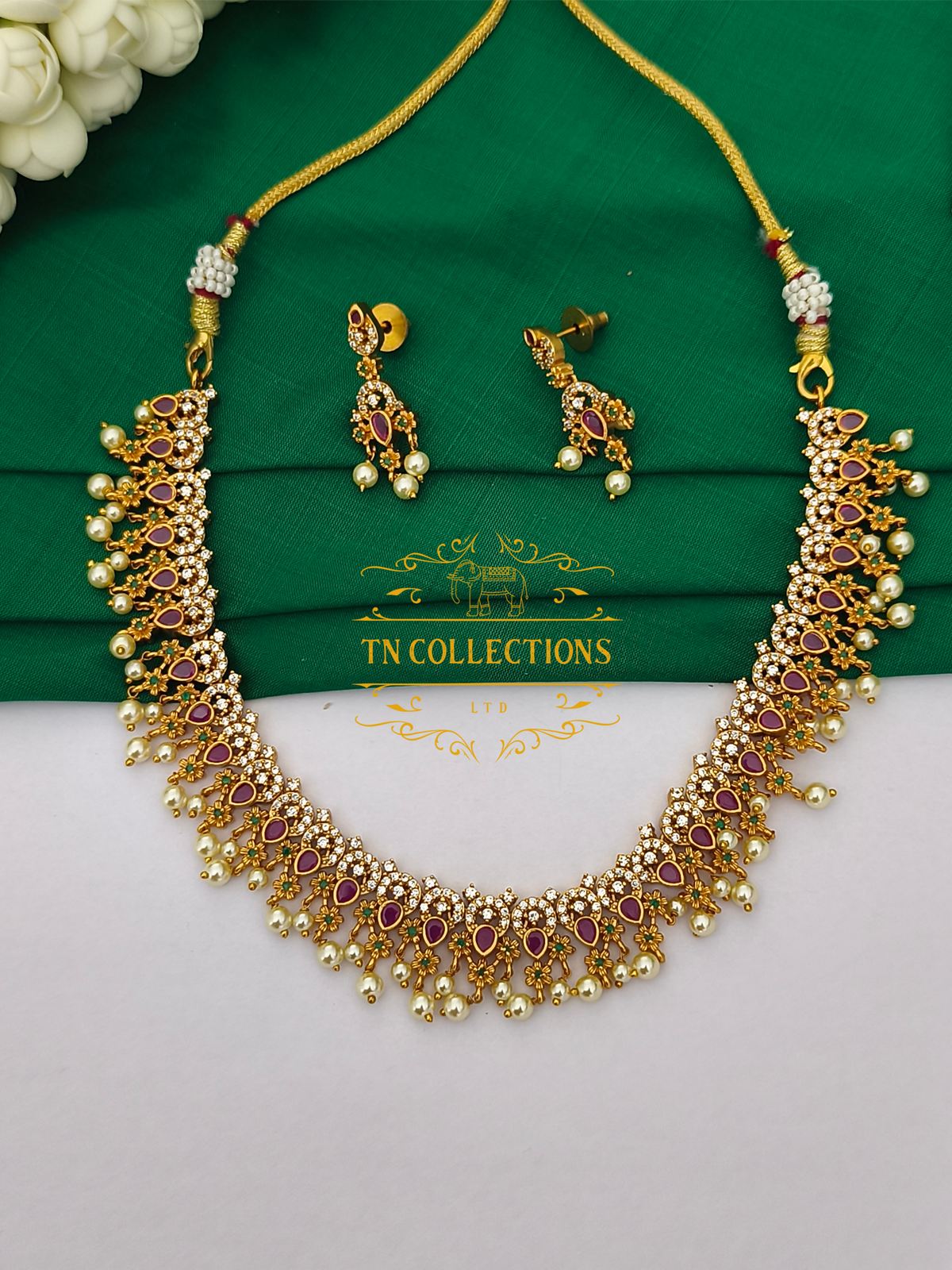 Matte Finish Necklace With Earrings
