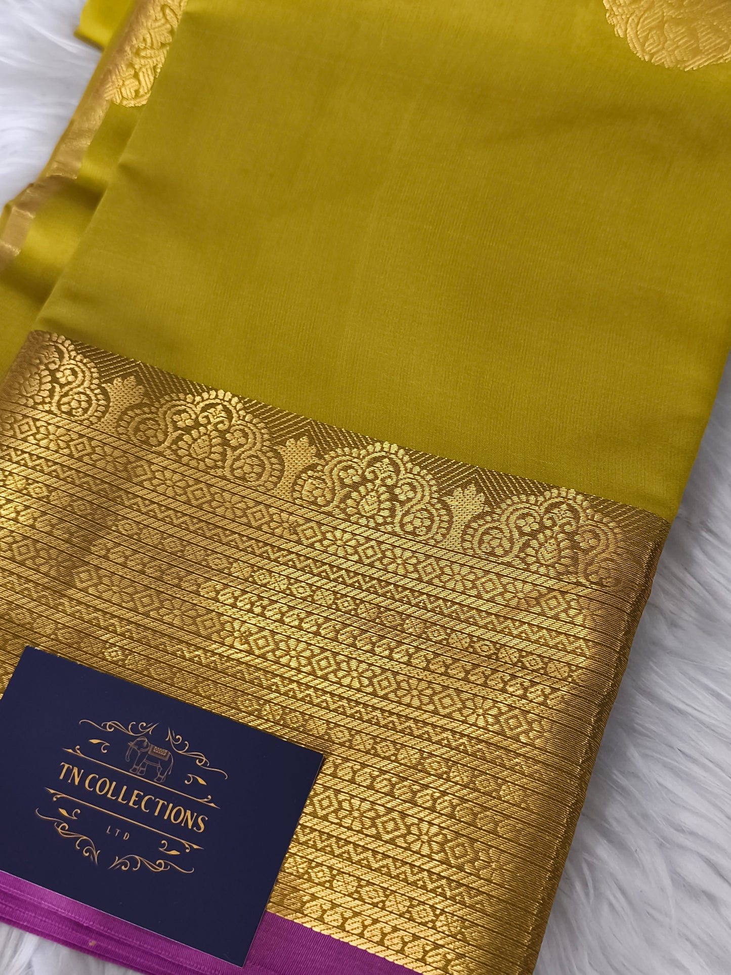 Luxury Semi Soft Silk Saree (Olive Green)