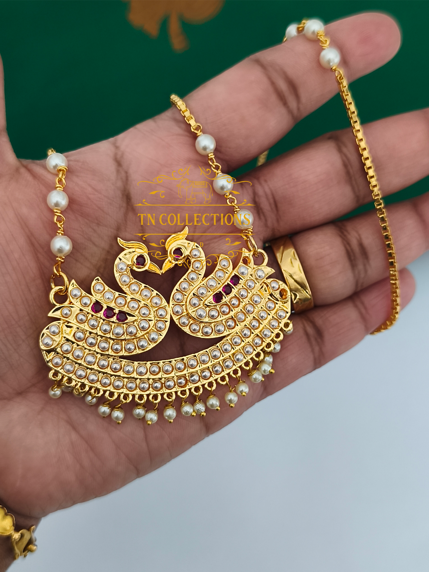 Micro Gold-Plated Traditional Pearl Pathakkam (Ruby & white)