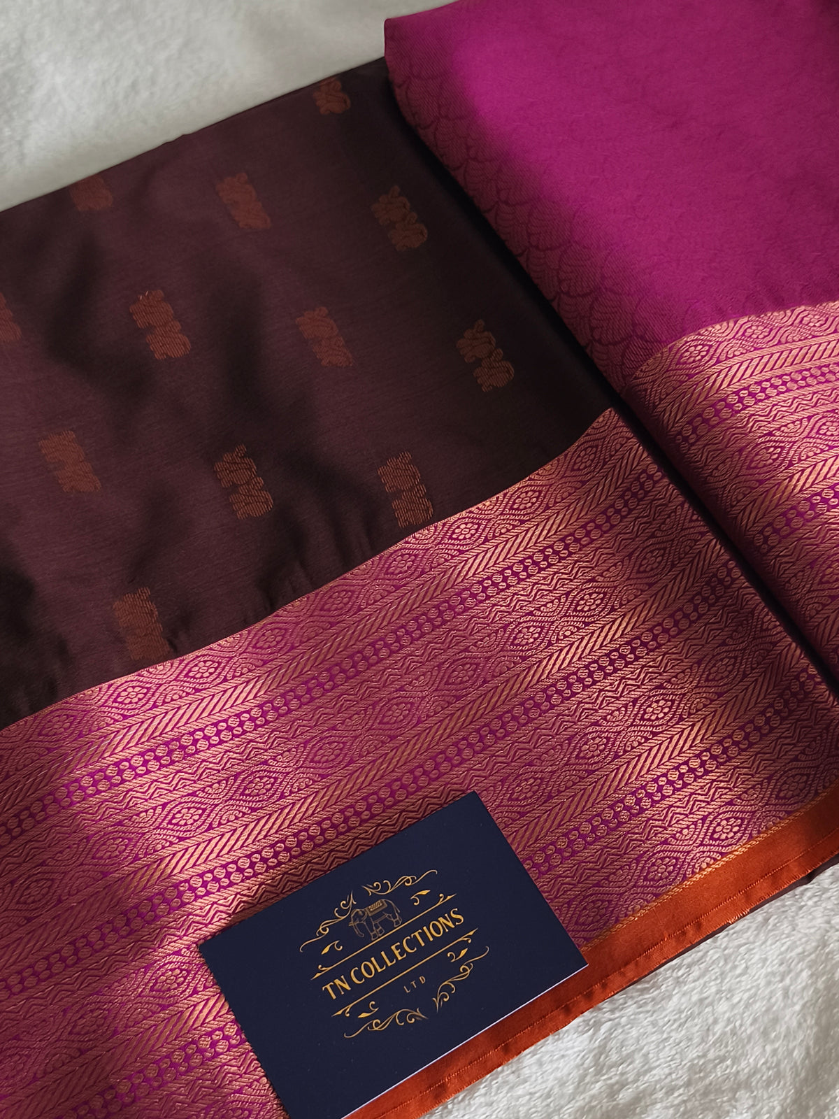 Dual shaded Luxury Soft Silk Saree with contrast blouse and rich pallu
