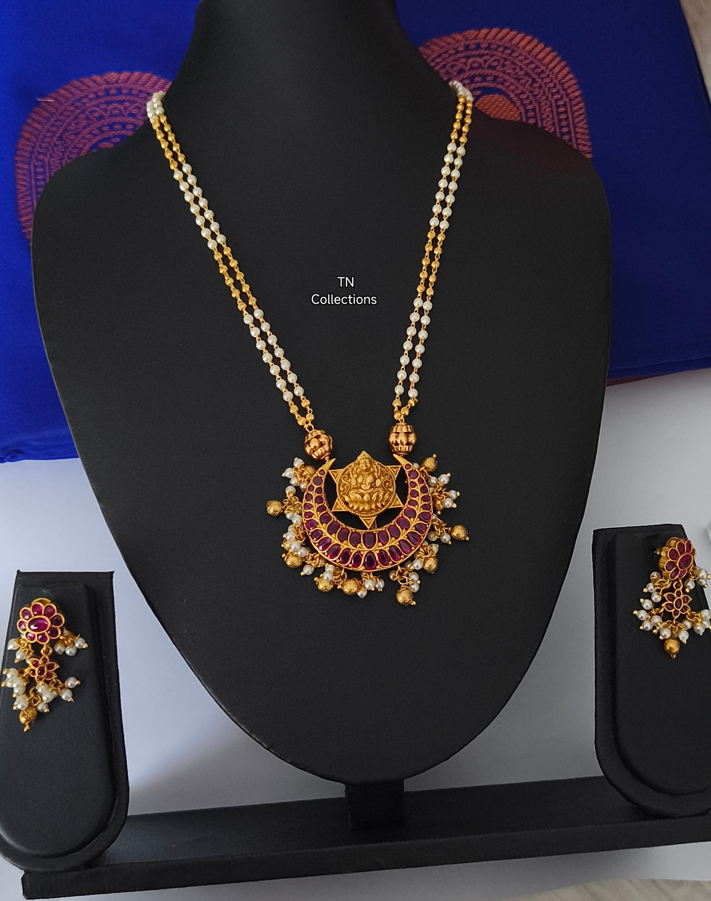 Matte Finish Real kemp stone Necklace set