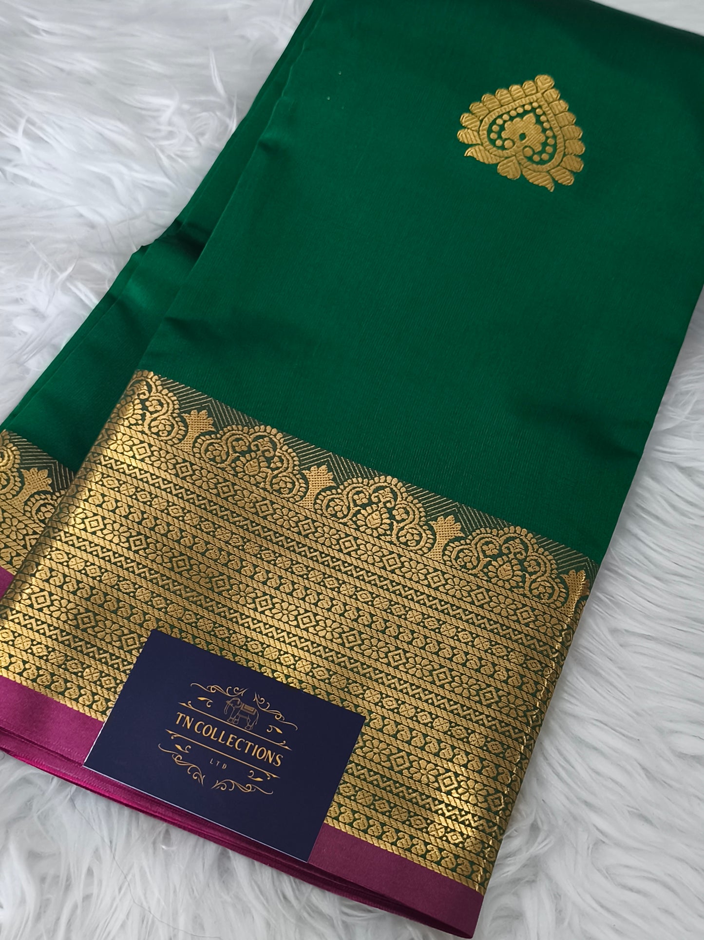 Luxury Semi Soft Silk Saree (Green)