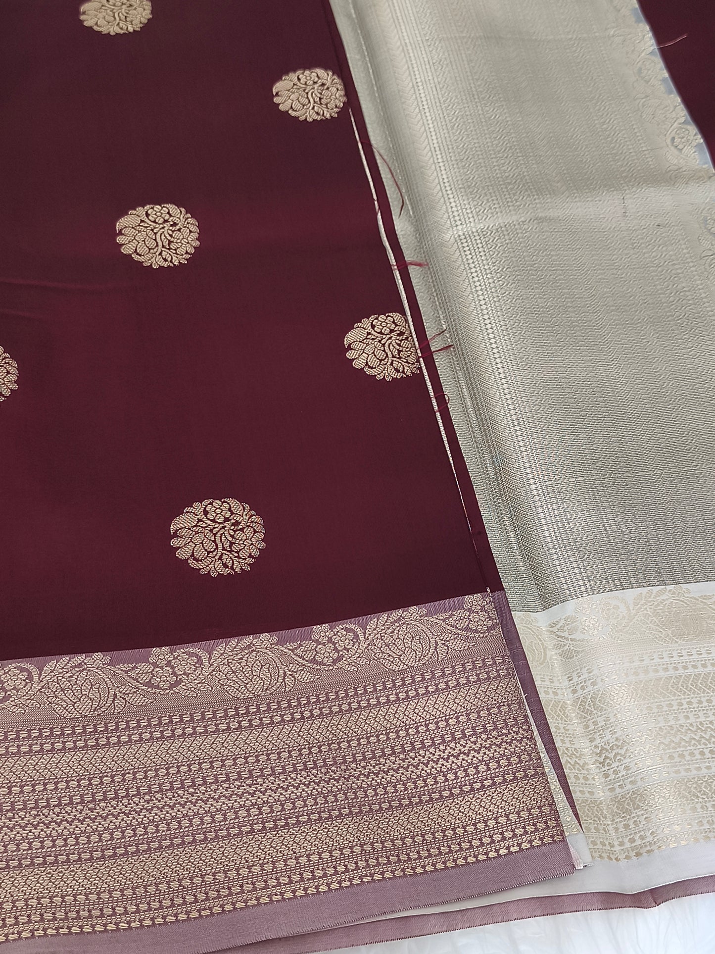 Banarasi Semi Katan Semi Silk Saree (Maroon)