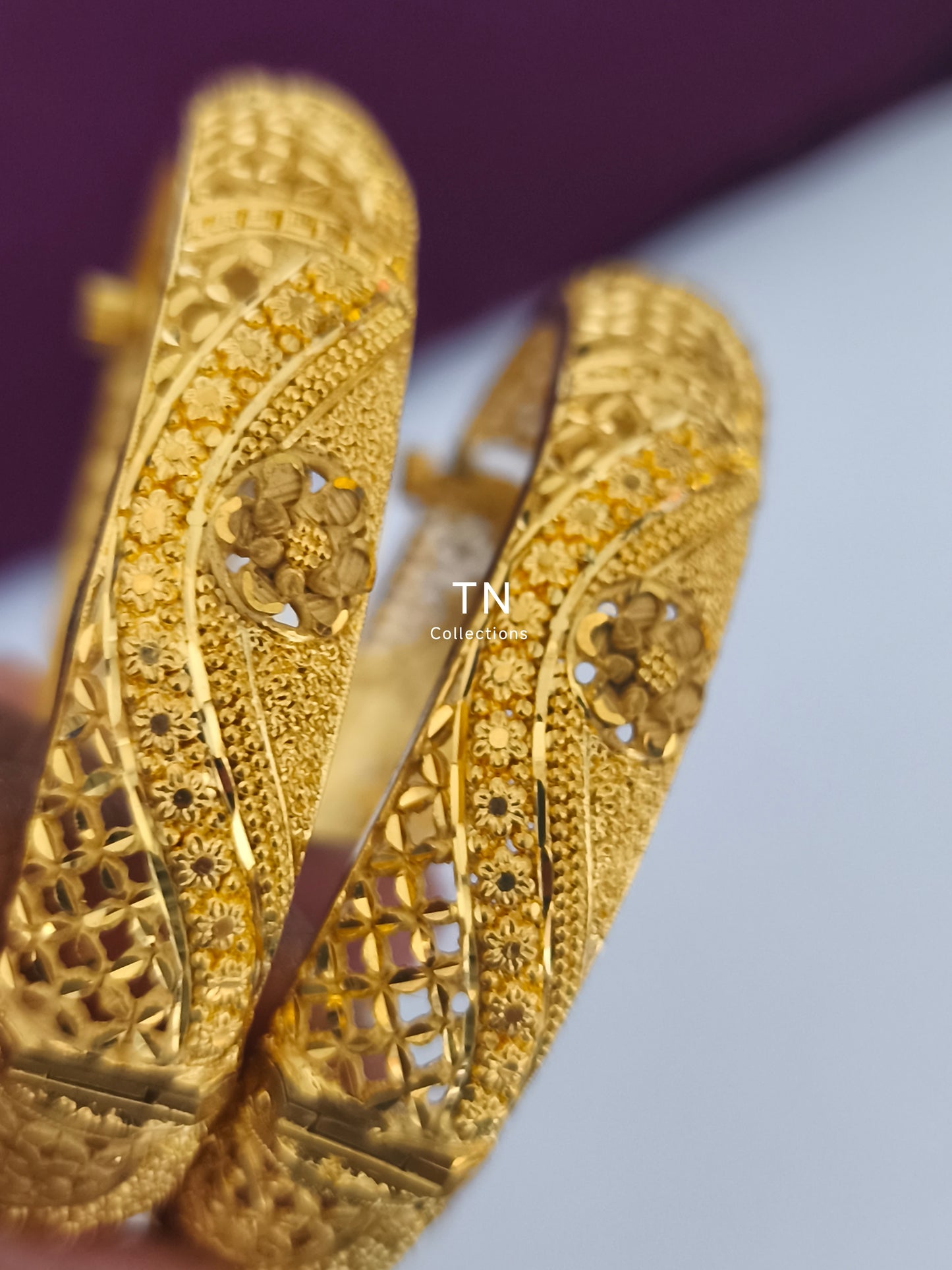One gram gold forming Screw Bangles (Size 2.8)