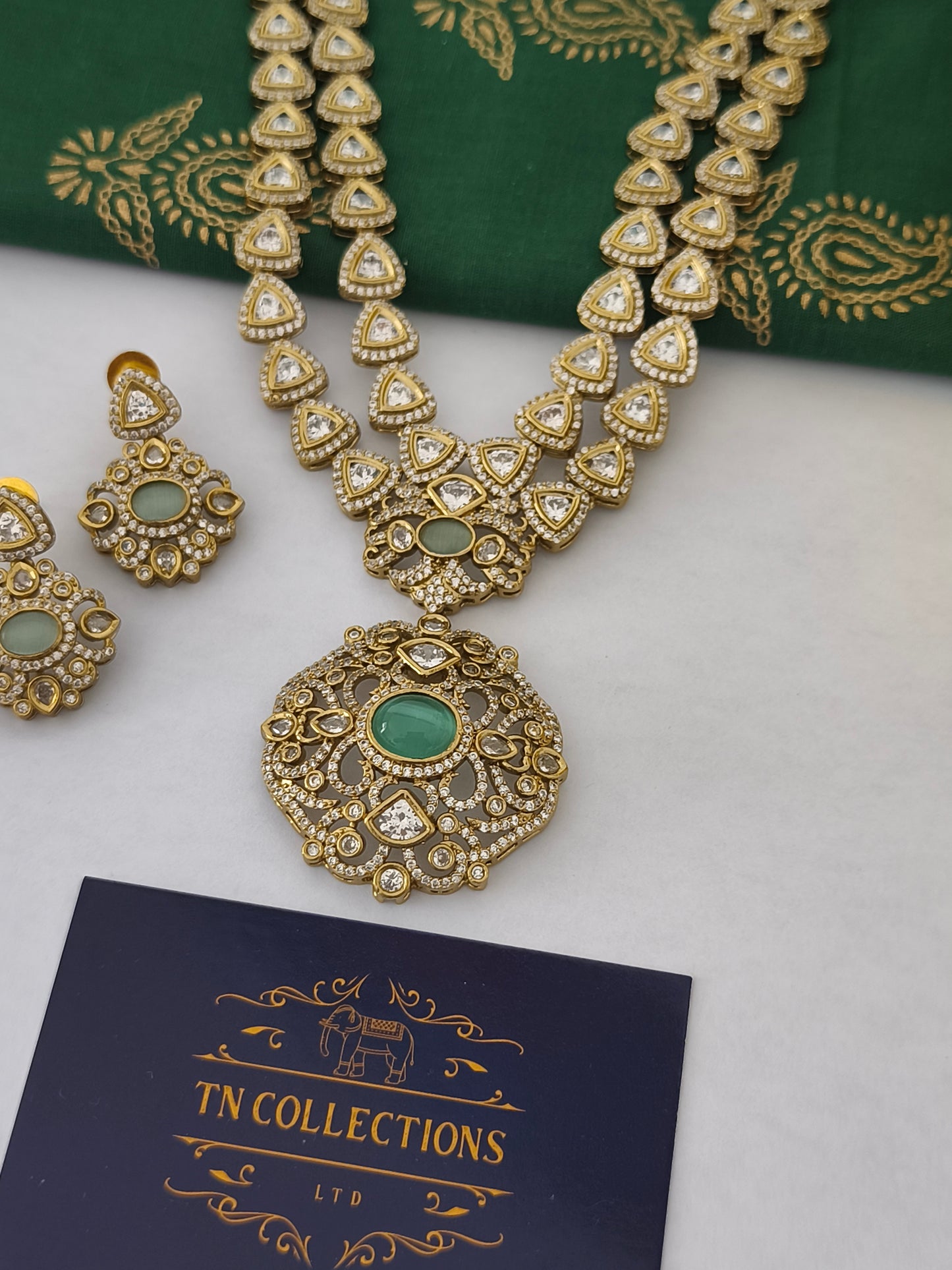 Victorian Necklace set