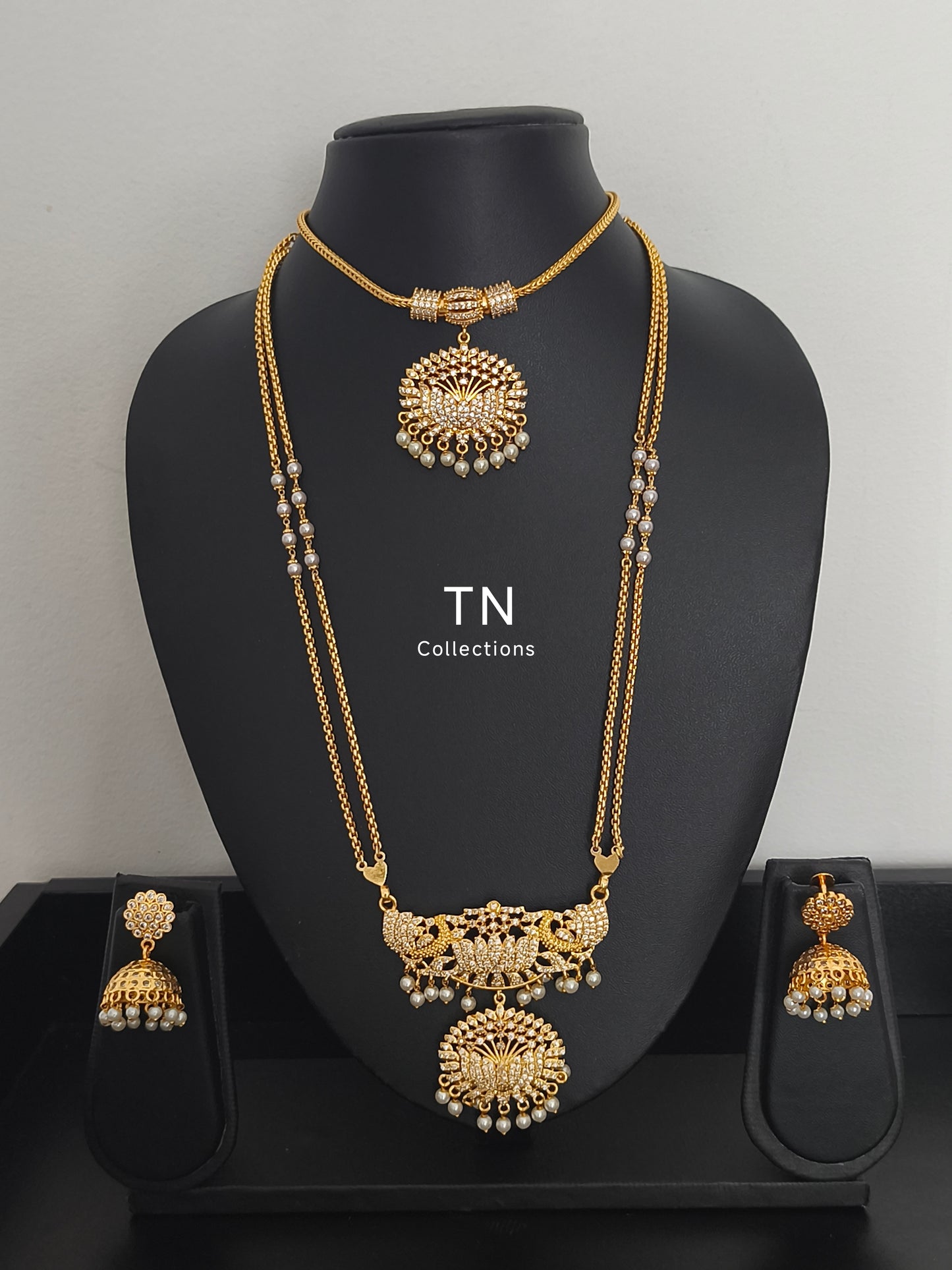 Micro gold plated Traditional Attiyal Pathakkam Set