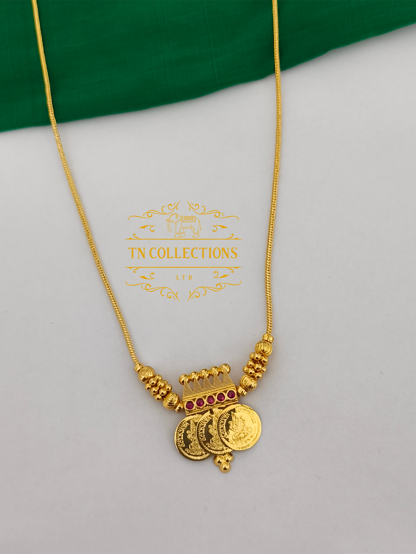 Micro Gold-Plated Simple coin Necklace