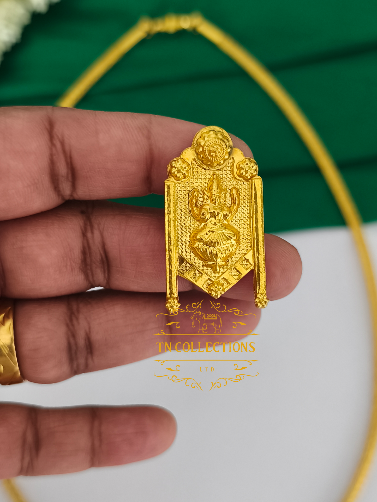 22ct Gold Plated Traditional Hindu Thalikodi with Amman thali & Coins (9-11 Pawn thickness)