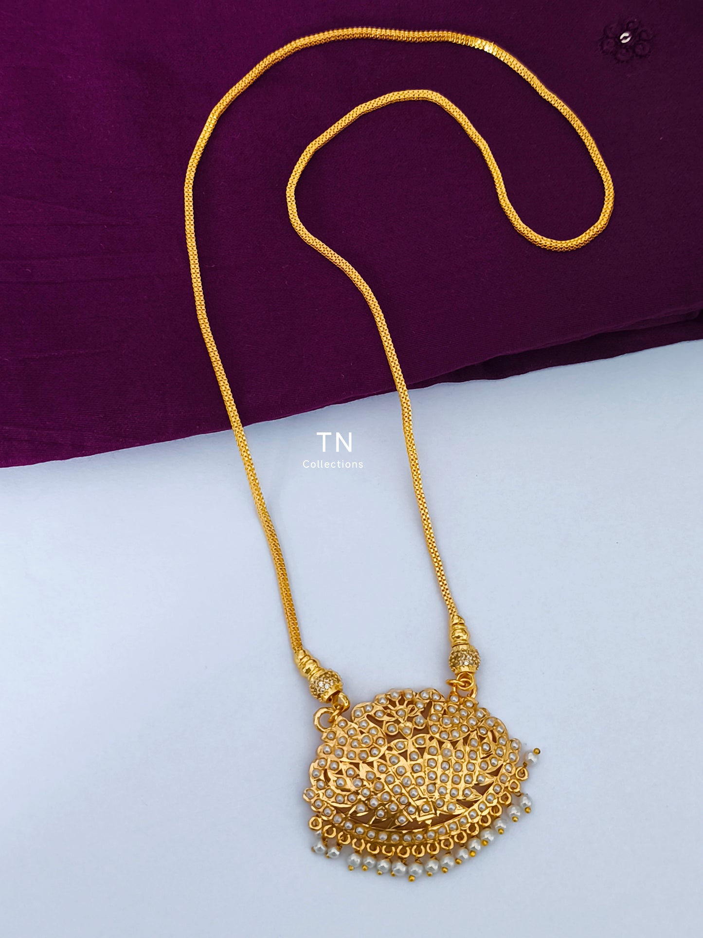Micro gold plated Pearl Pathakkam with Chain (Full White)