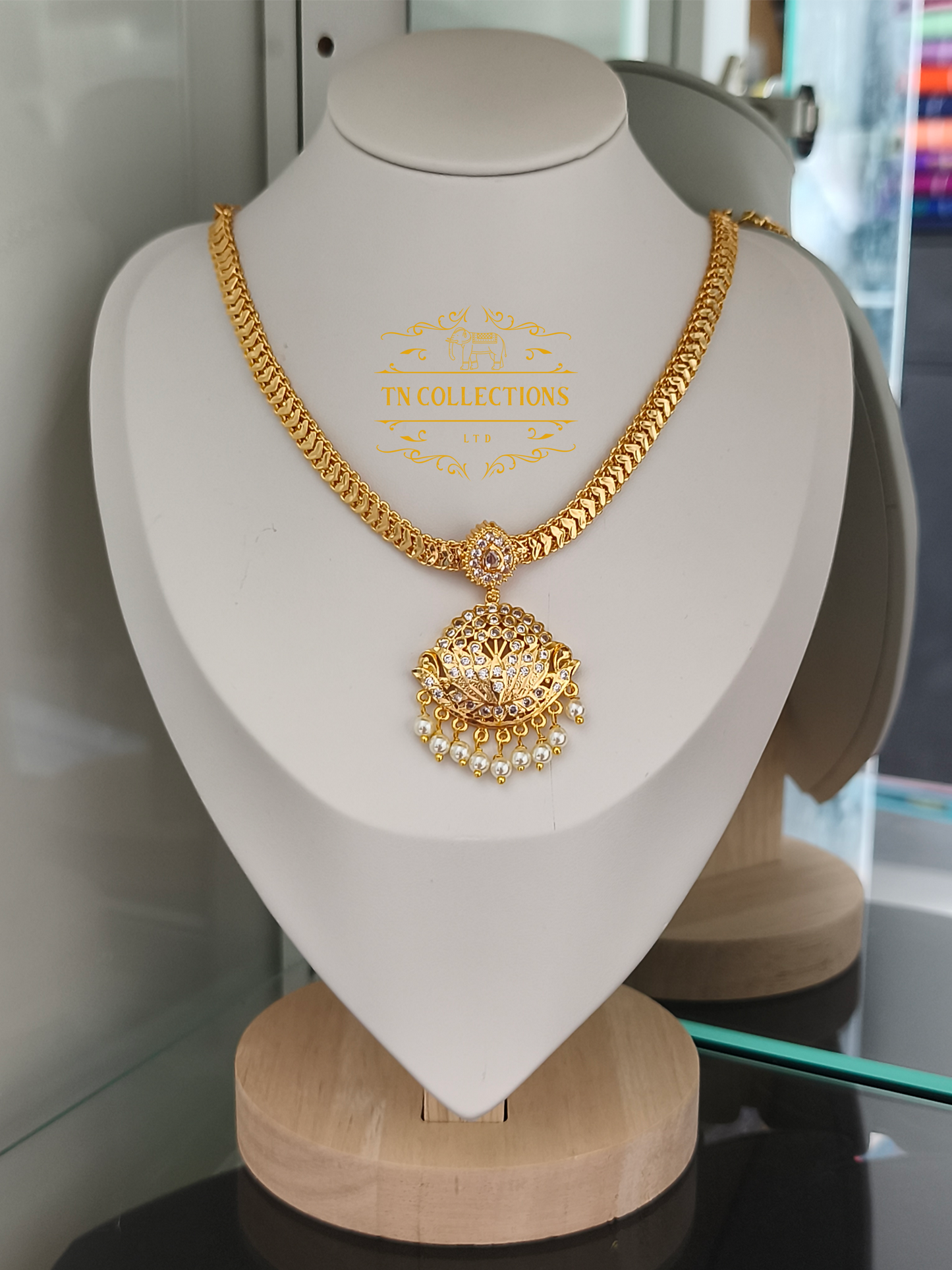 Micro Gold-Plated Traditional Alli Attiyal Necklace (Full white stones)