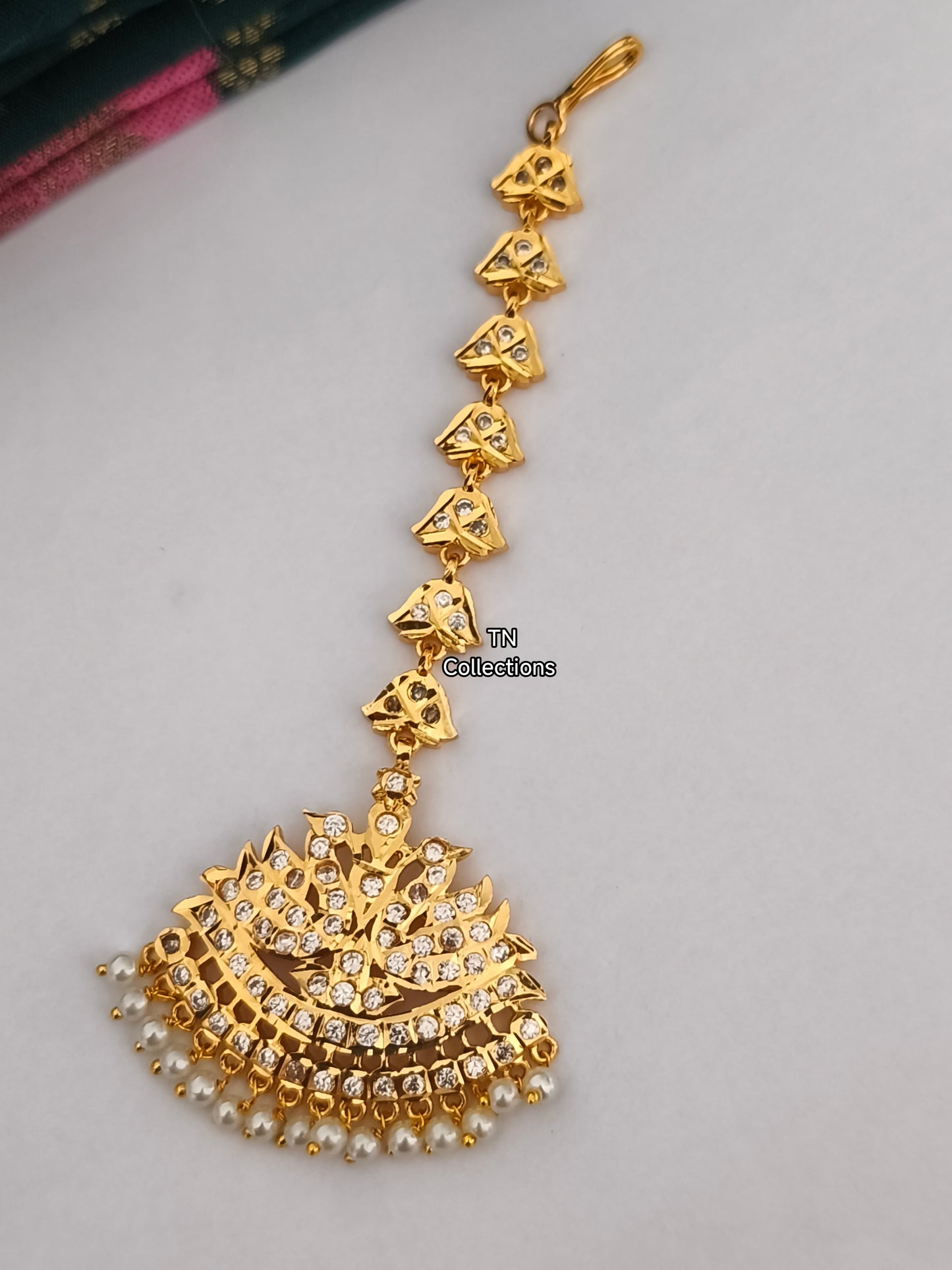 Micro gold plated Nethichuddi Tikka (Full White stones)