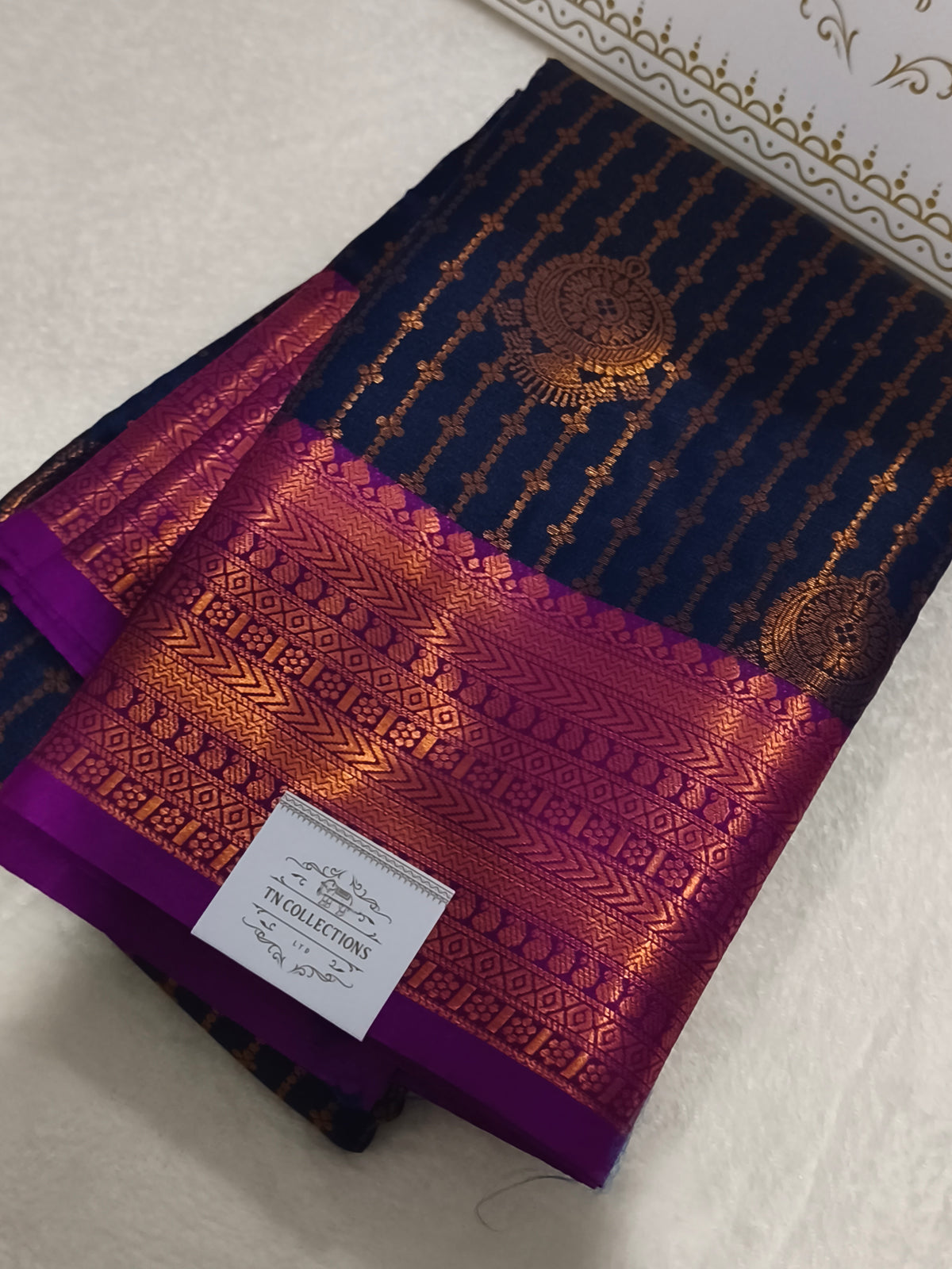Kanchipuram vairaoosi Soft Silk Saree (Navy Blue)