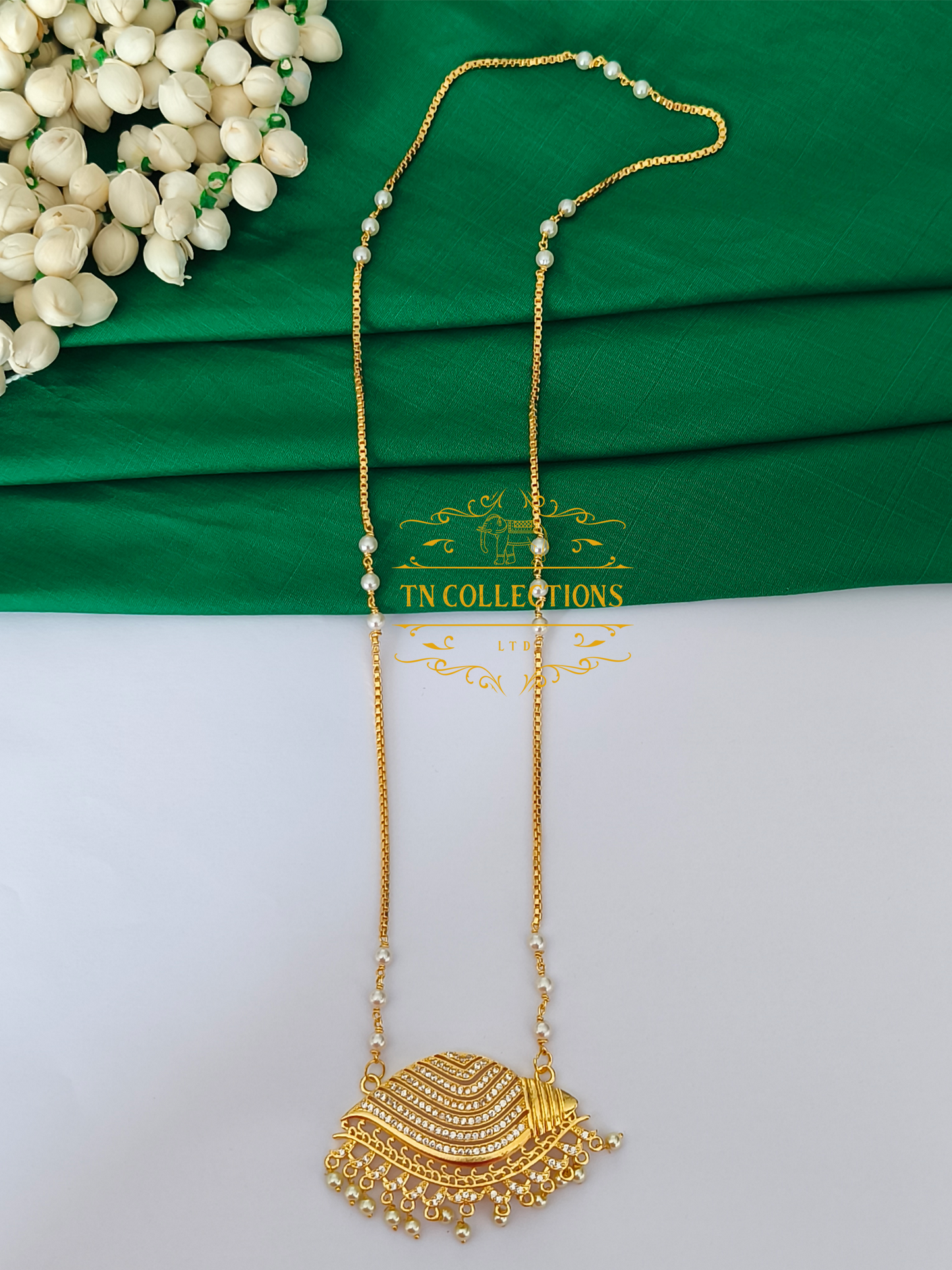 Micro Gold-Plated Traditional Sangu Attiyal Pathakkam set