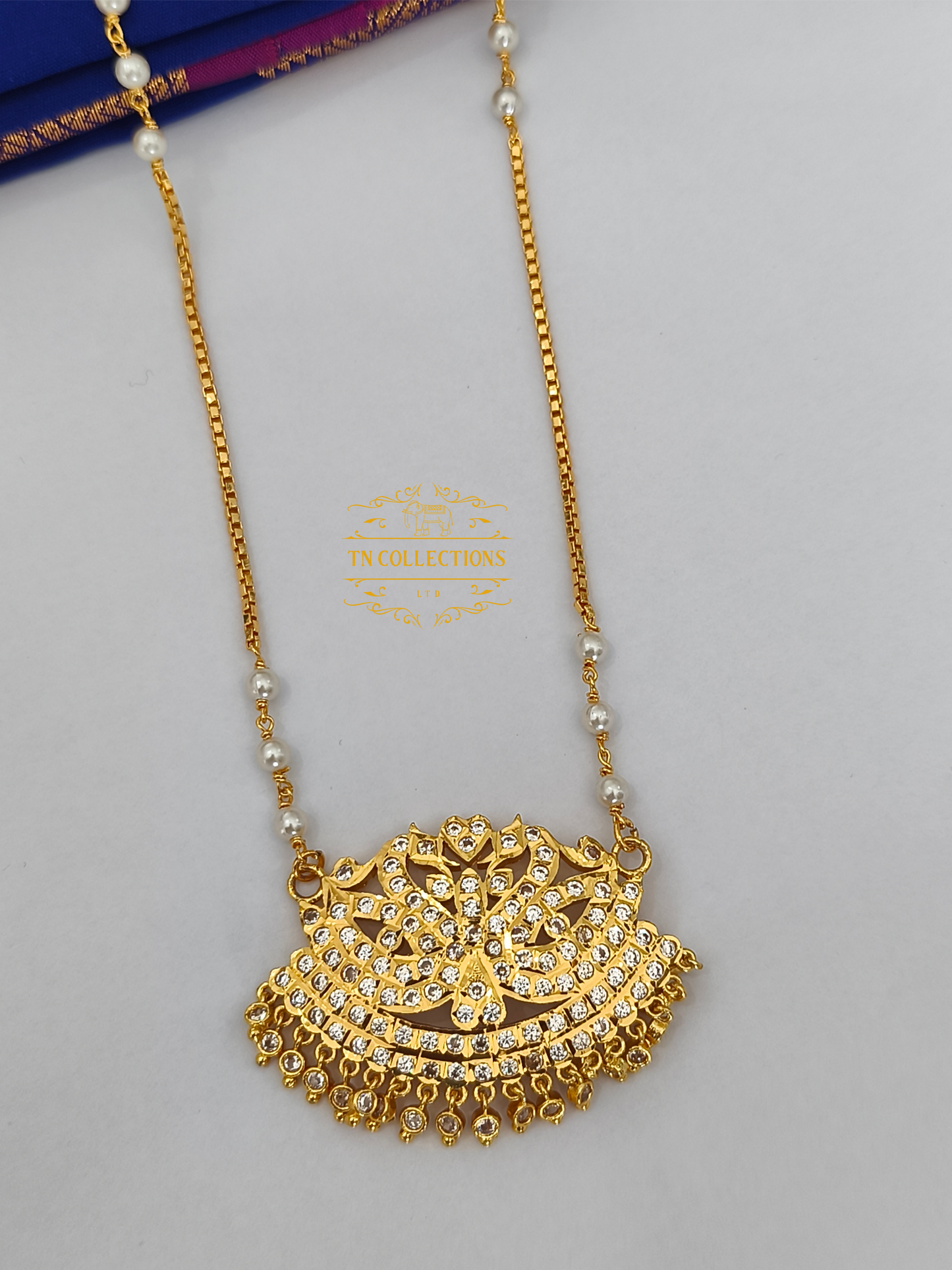 Micro Gold plated Traditional Pathakkam( Full White stones)