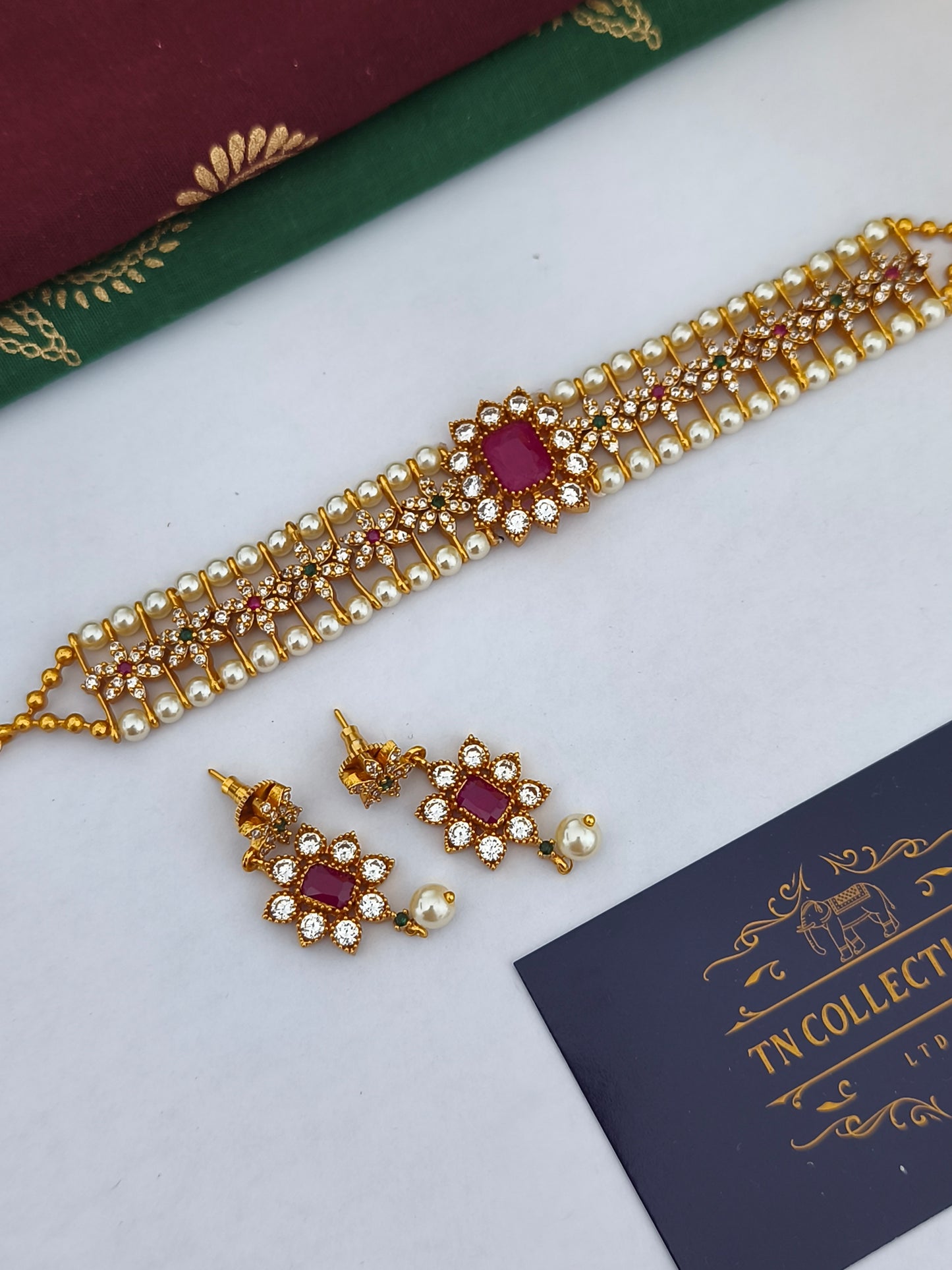 Beaded Choker Necklace Set