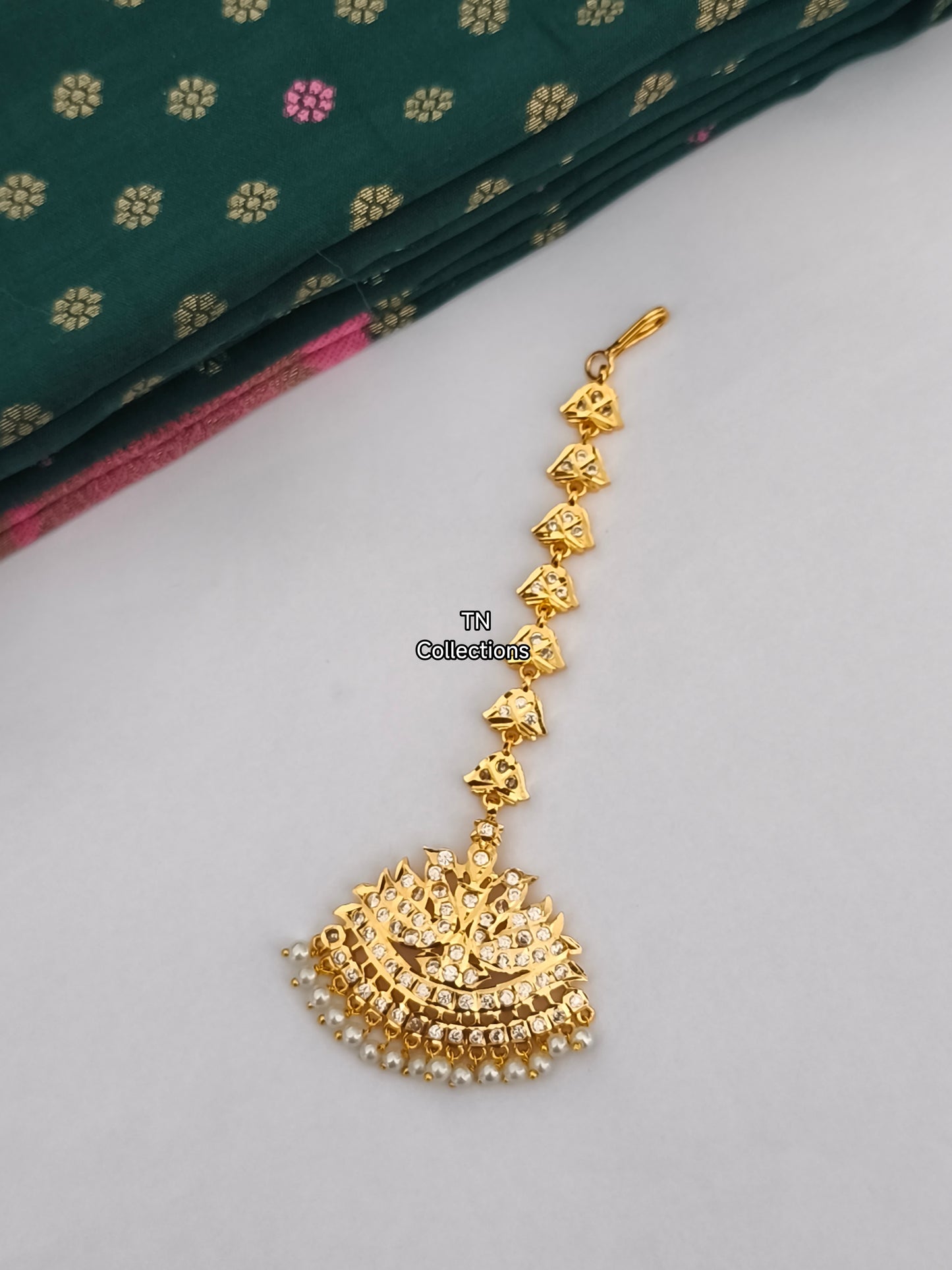 Micro gold plated Nethichuddi Tikka (Full White stones)