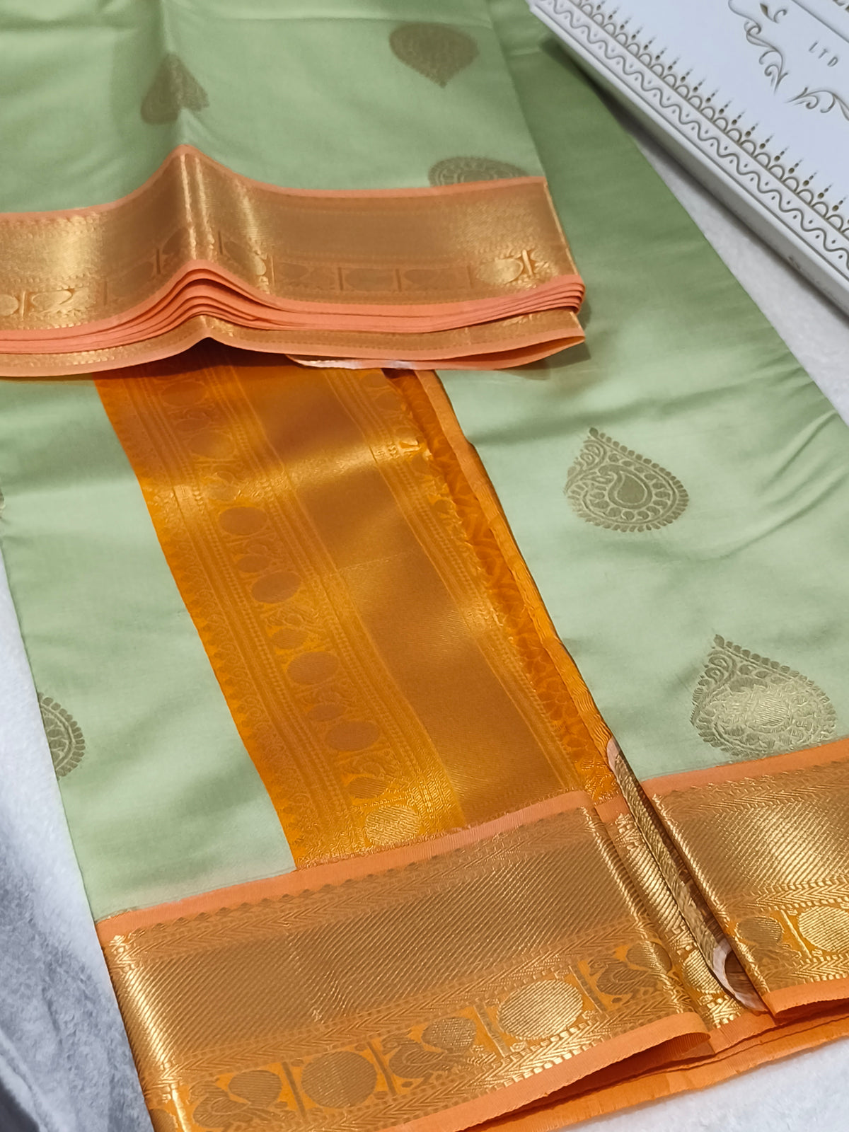 Premium kanchi semi silk saree