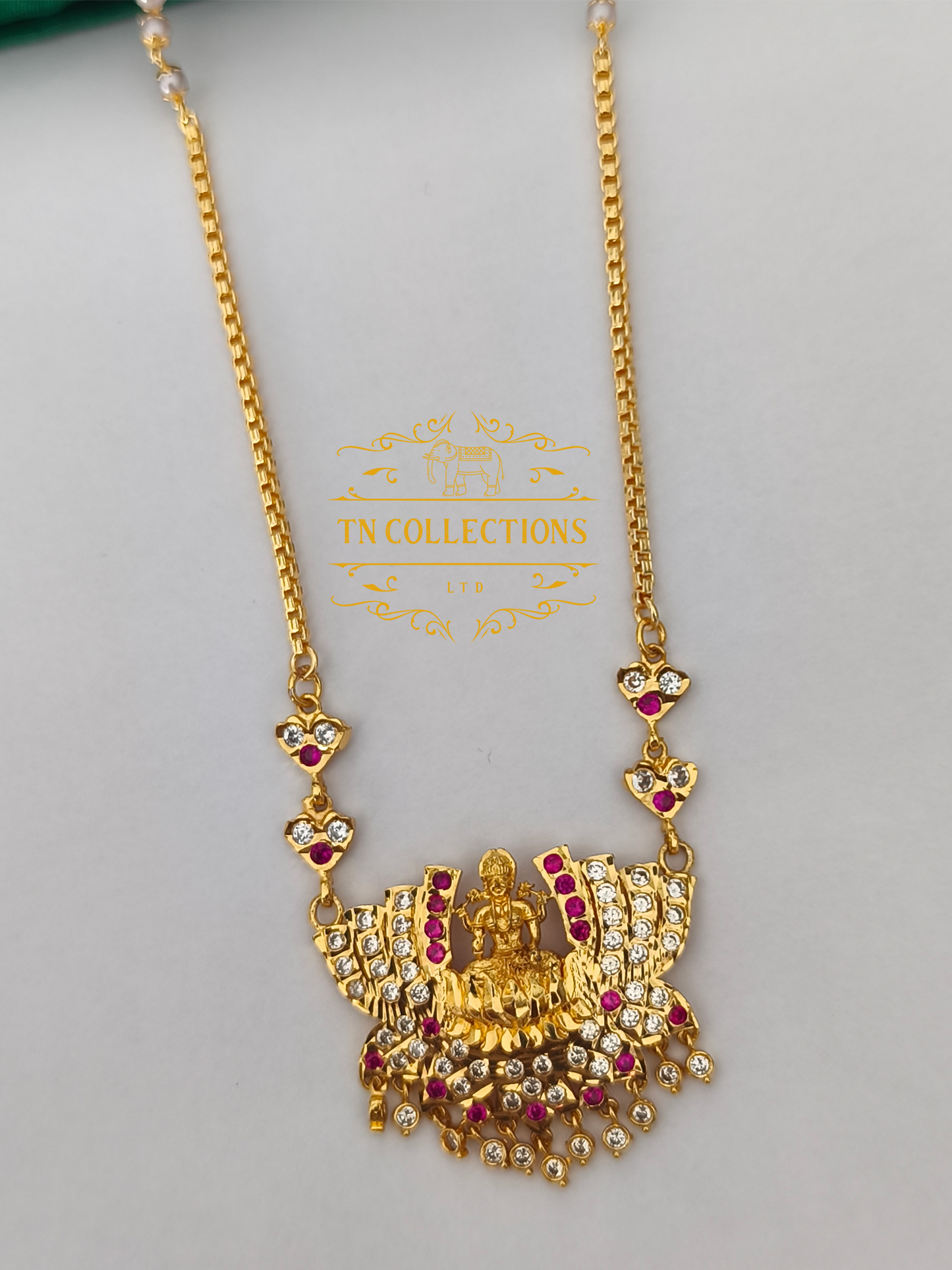 Micro Gold-Plated Traditional Pathakkam with pearl chain