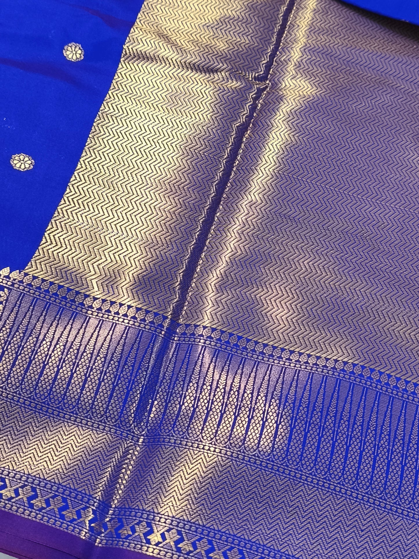 Blue Banarasi Semi kataan Soft Silk