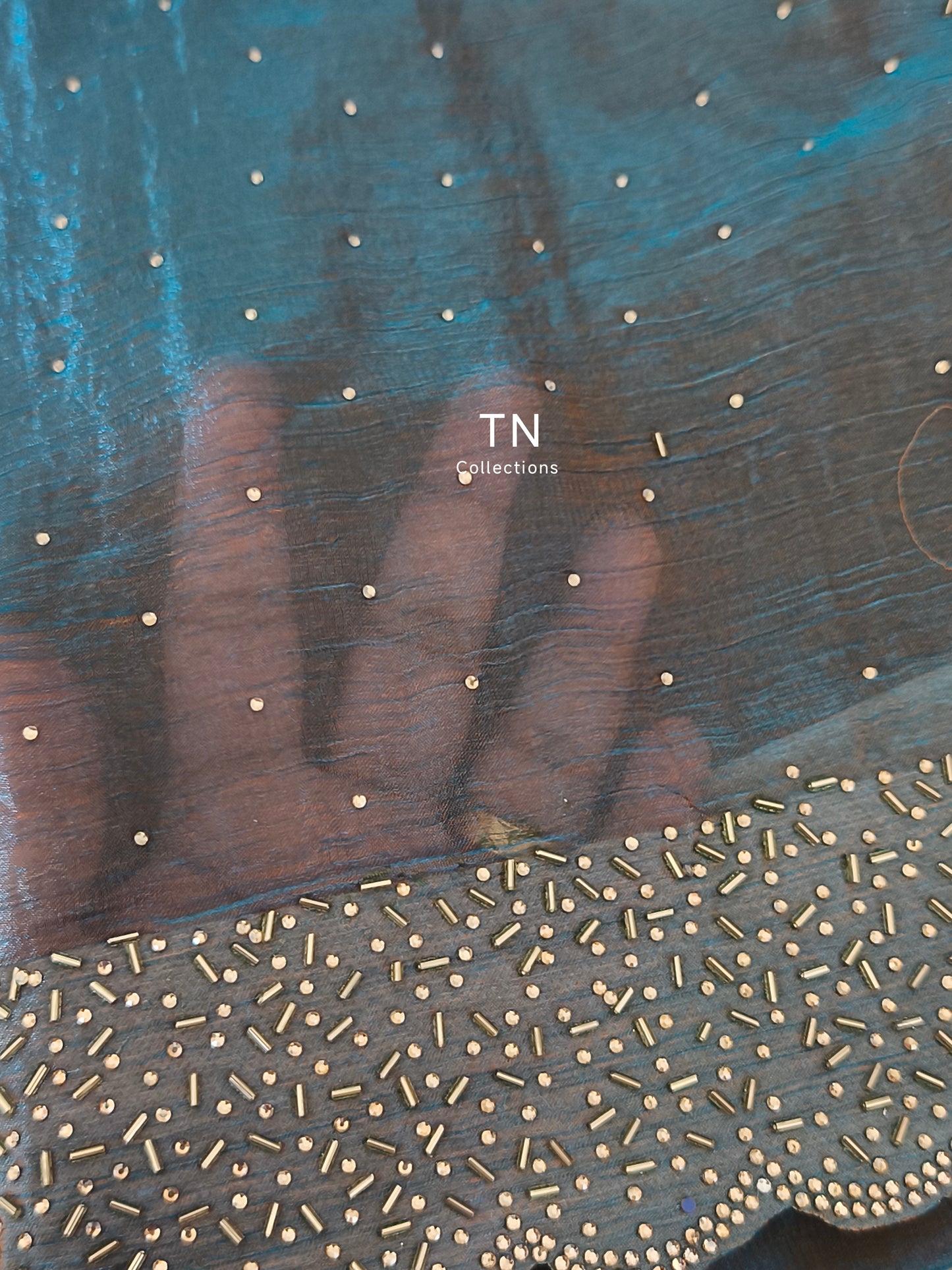 Trendy Dual tone space silk saree