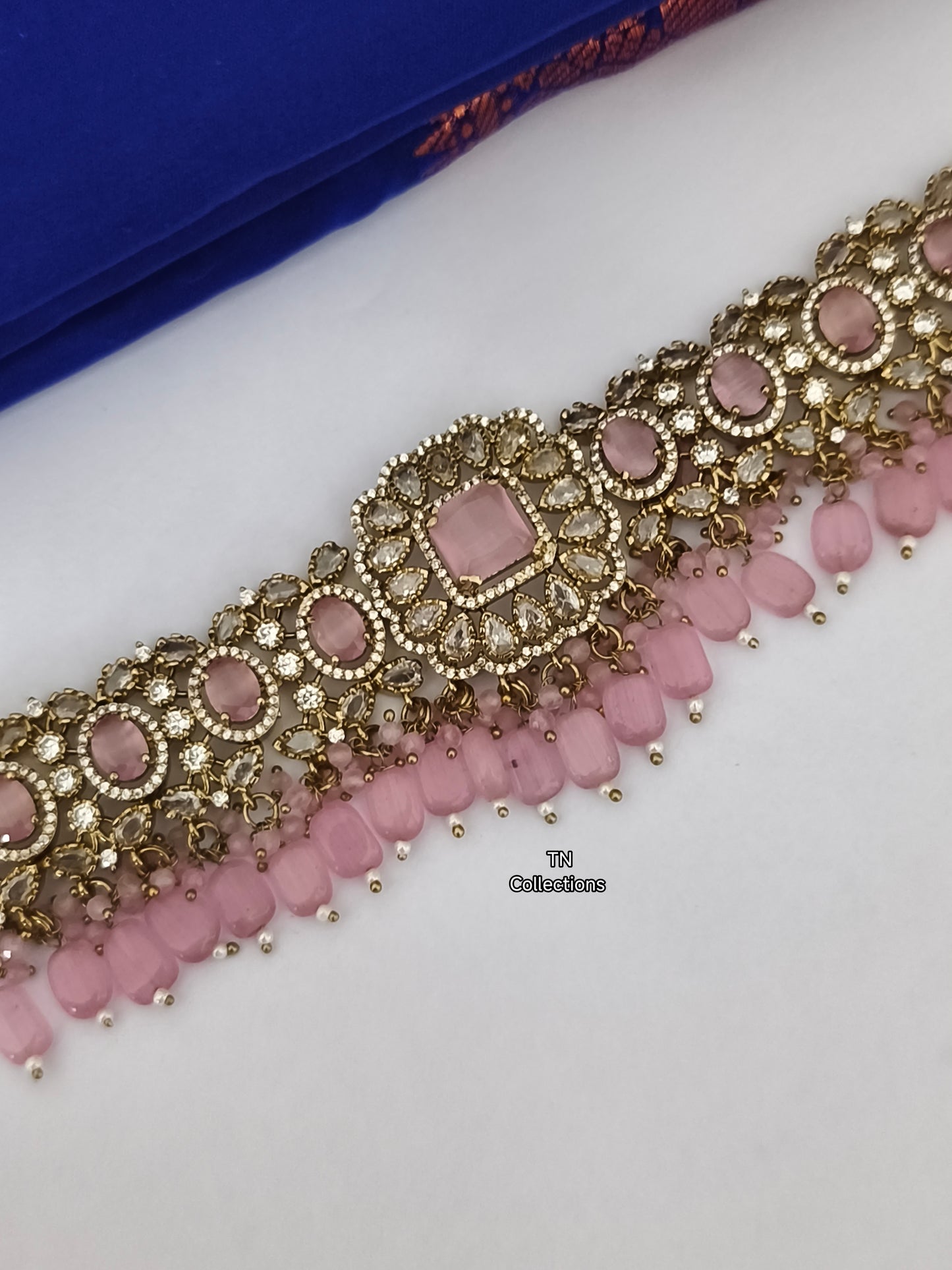 Victorian Polish Pink Choker Necklace Set