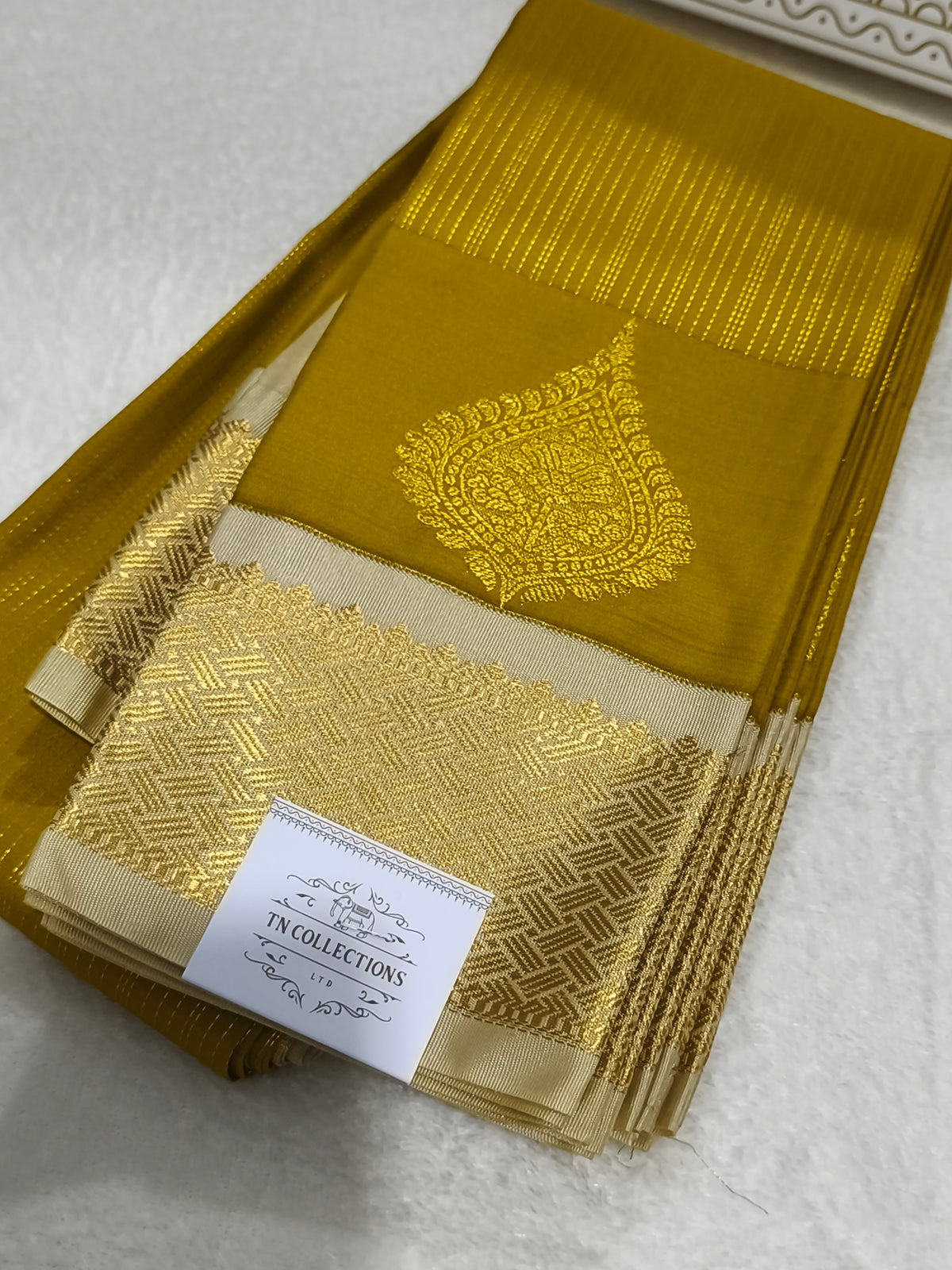 Premium kanchi semi silk saree