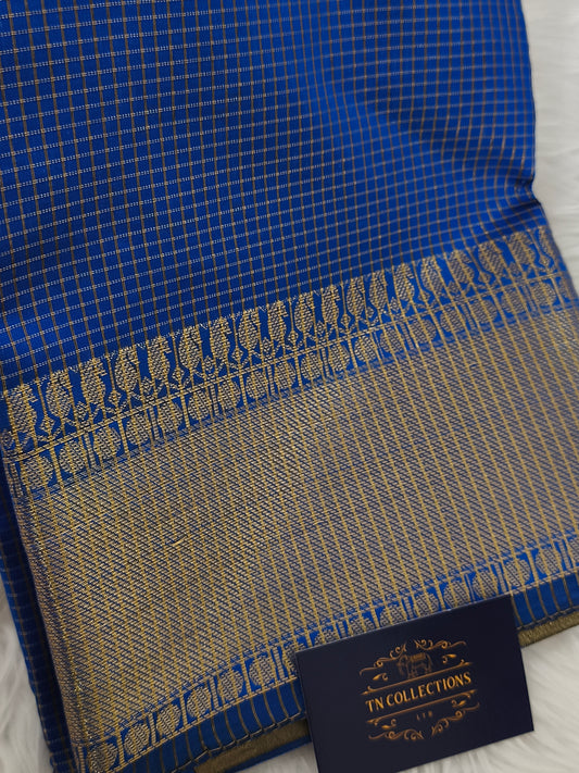 Trendy Small Checked Kanjivaram silk saree