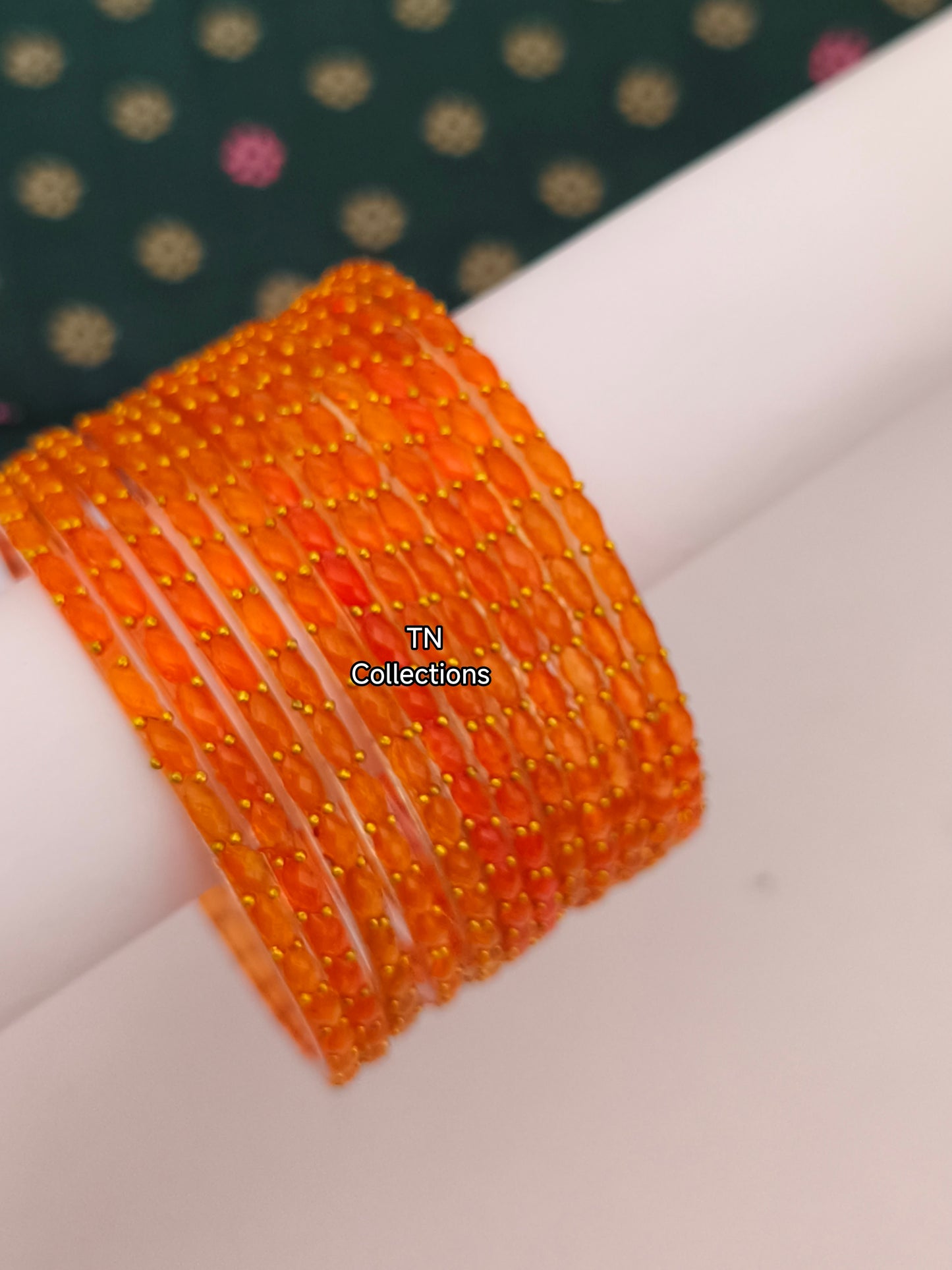 Trendy Raindrop Glass Bangles Set (Size 2.6)