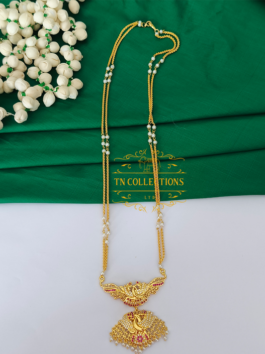 Micro Gold-Plated Traditional Pathakkam with Pearl Chain (Ruby & White stones)