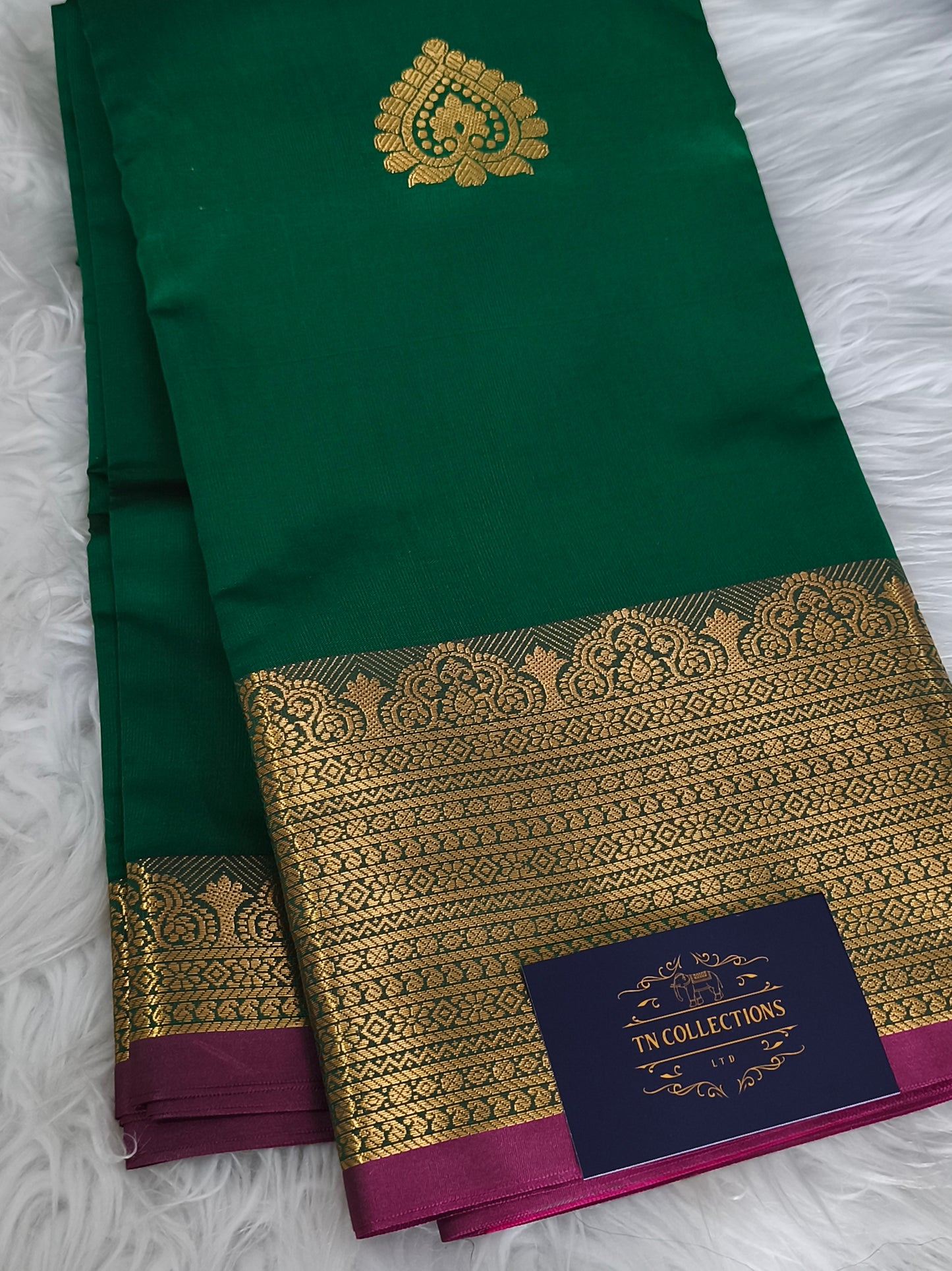 Luxury Semi Soft Silk Saree (Green)