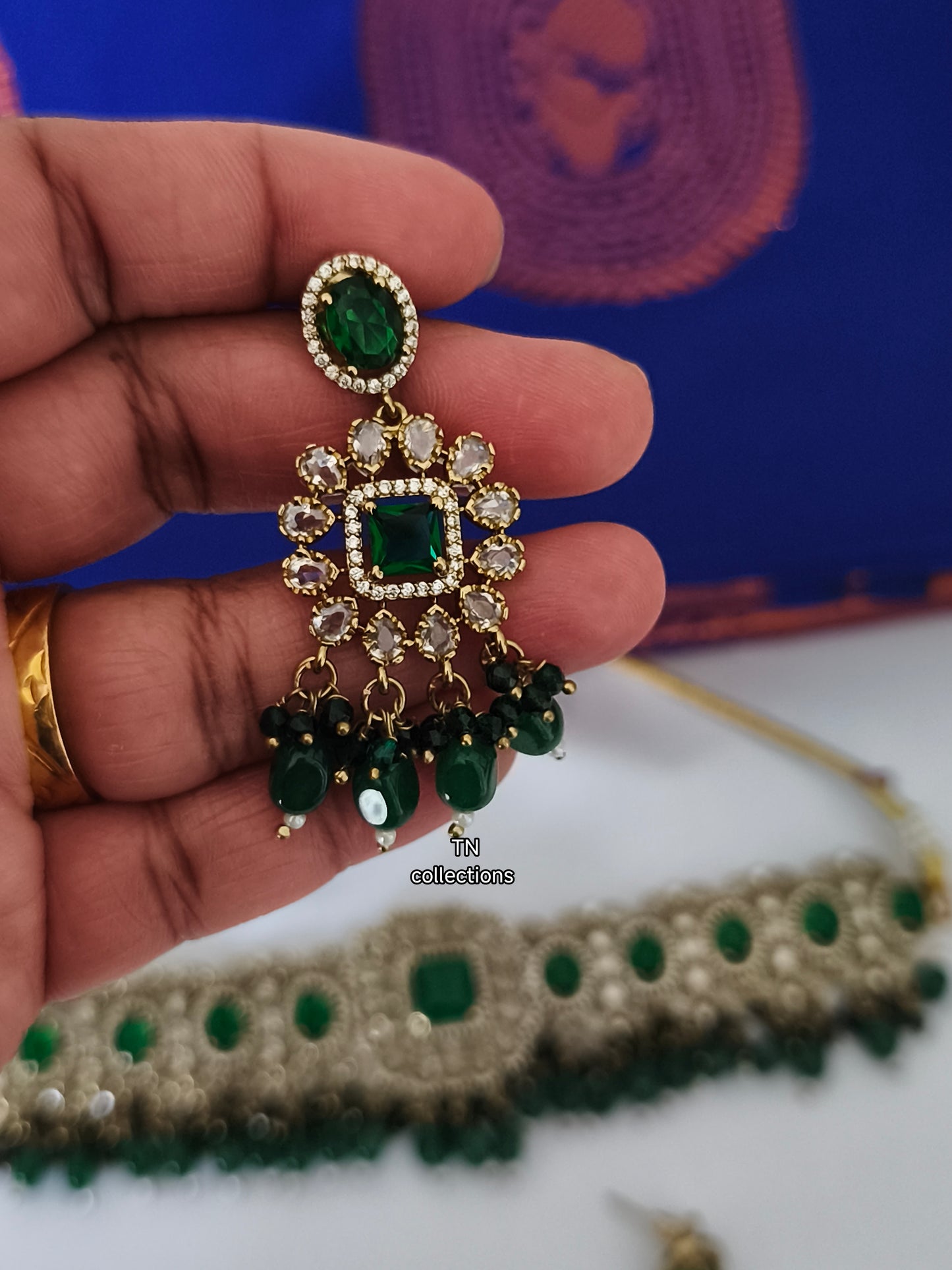 Victorian Style Choker Set (Emerald green)