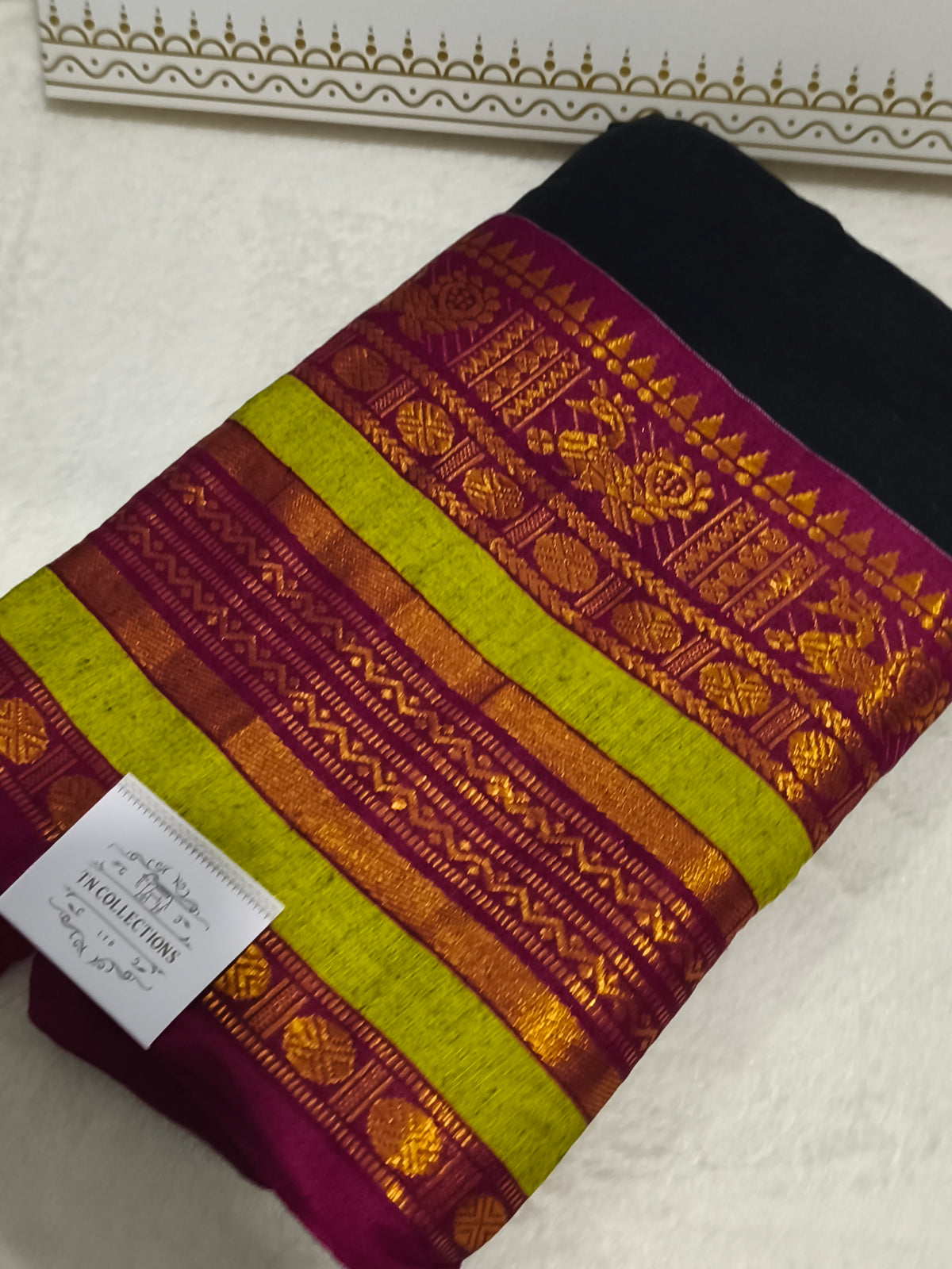 Kerala Special Mul Cotton Saree with Kanchi Border