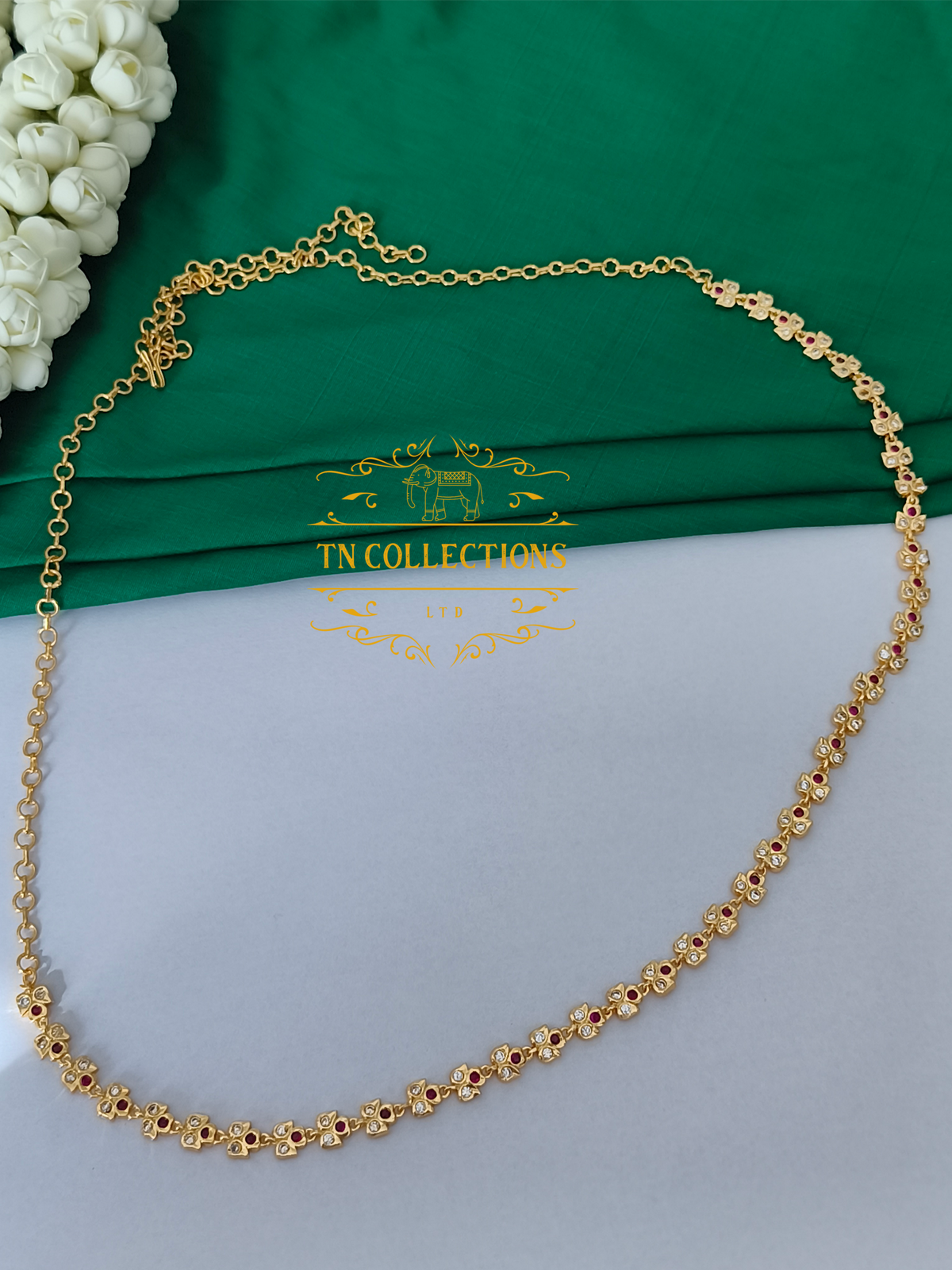A Royal Bridal Statement  Set (Ruby & White)