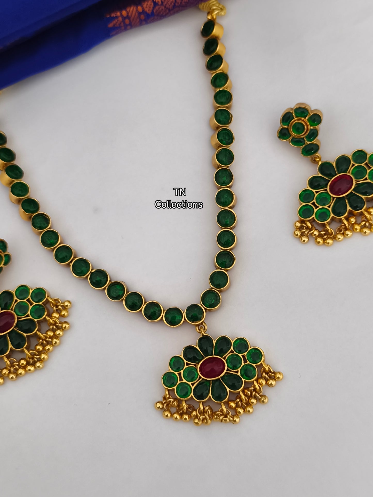 2 in 1 Real kemp stone Necklace Set