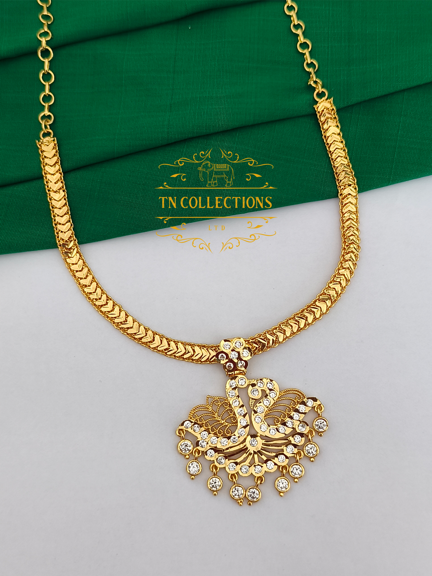 Gold polish impon Attiyal (Full white stones)