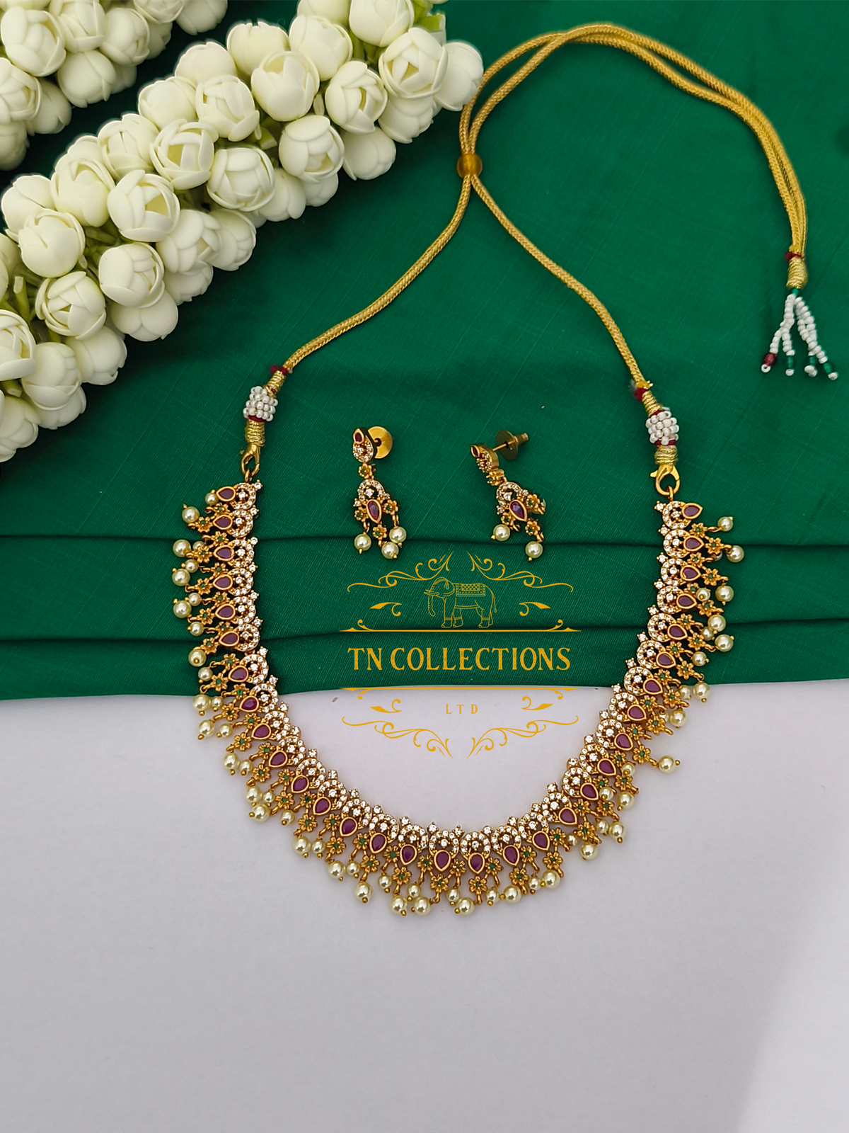 Matte Finish Necklace With Earrings