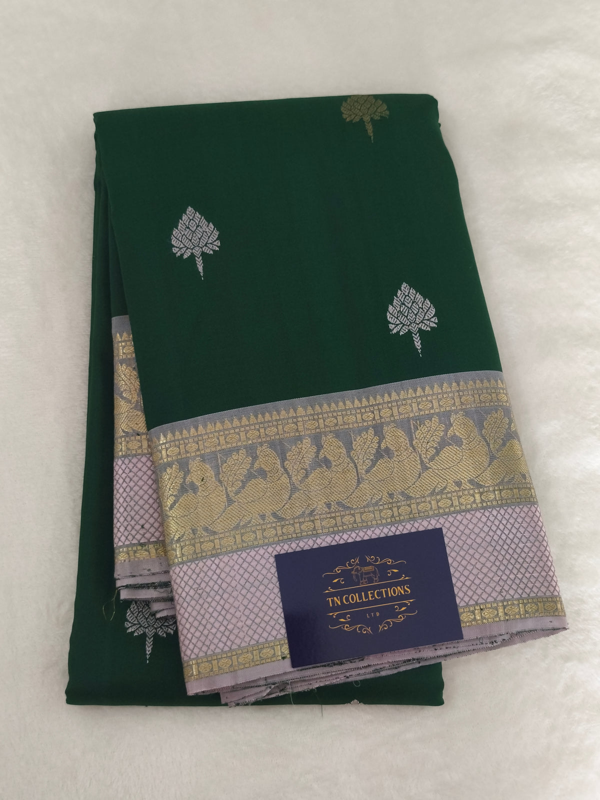 Pure handloom kanchipuram silk saree (Forest Green)