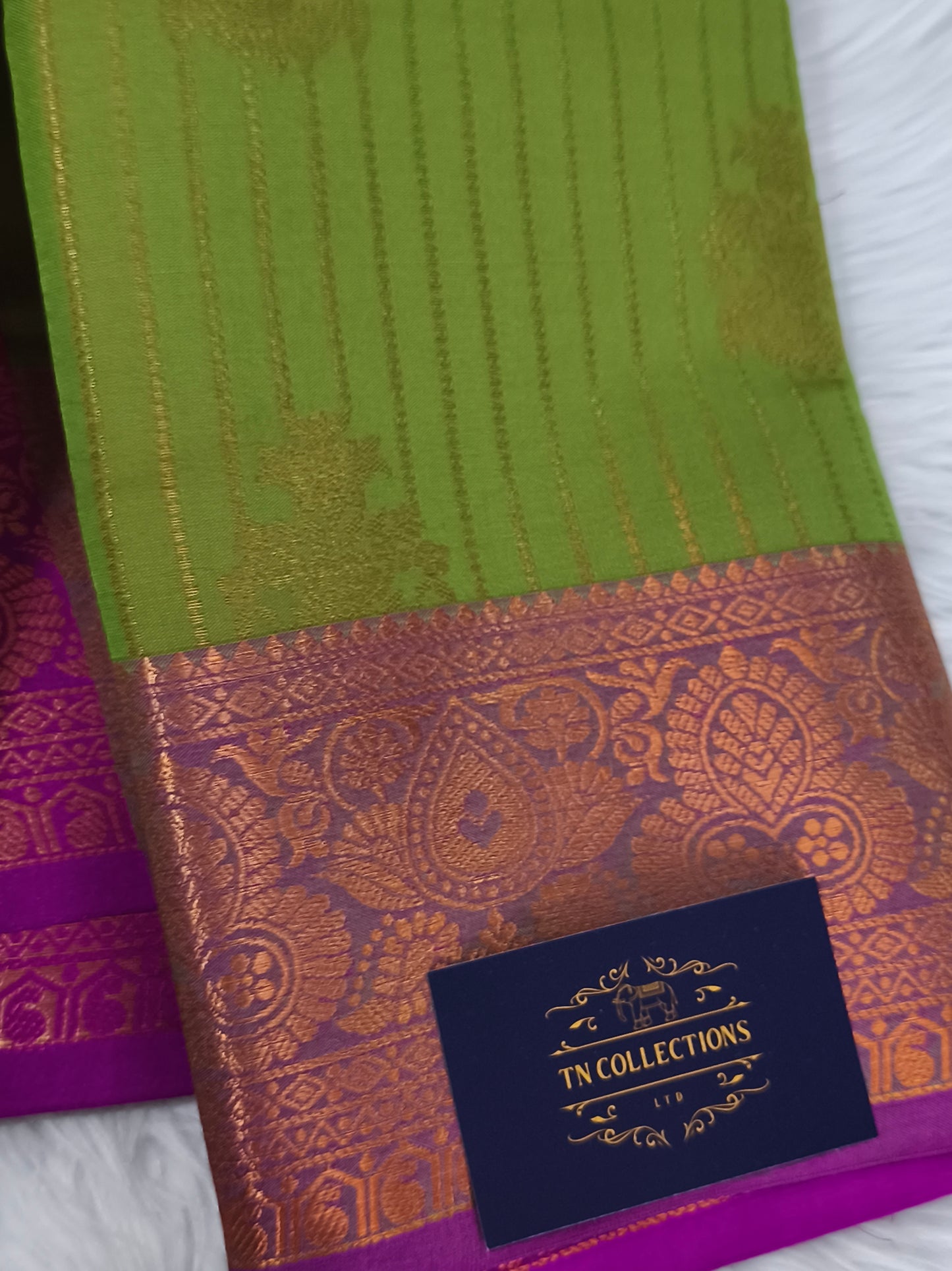 Vairaoosi Soft Silk Saree (Olive Green)