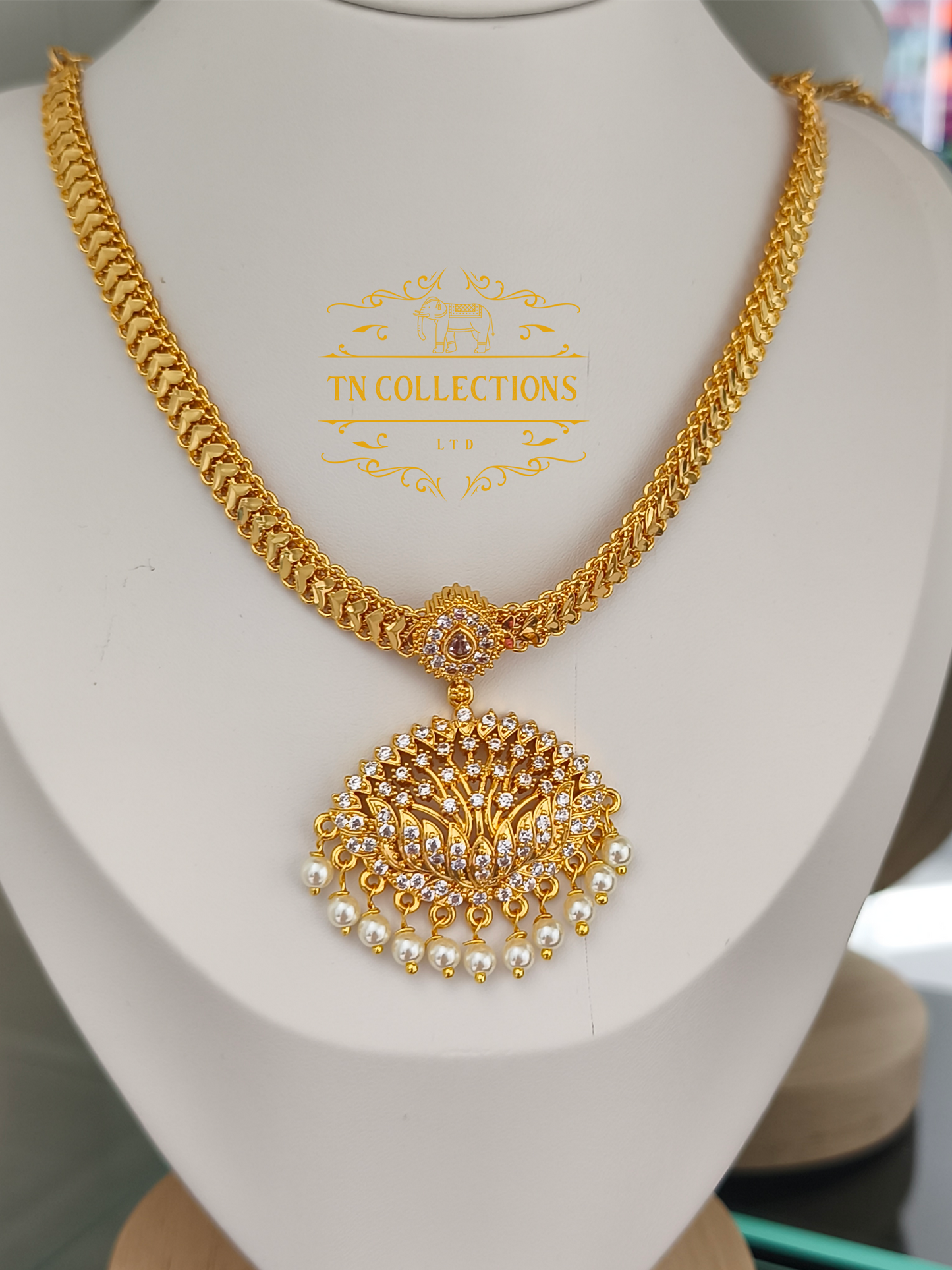 Micro Gold-Plated Traditional Allipoo Attiyal (Full white stones)