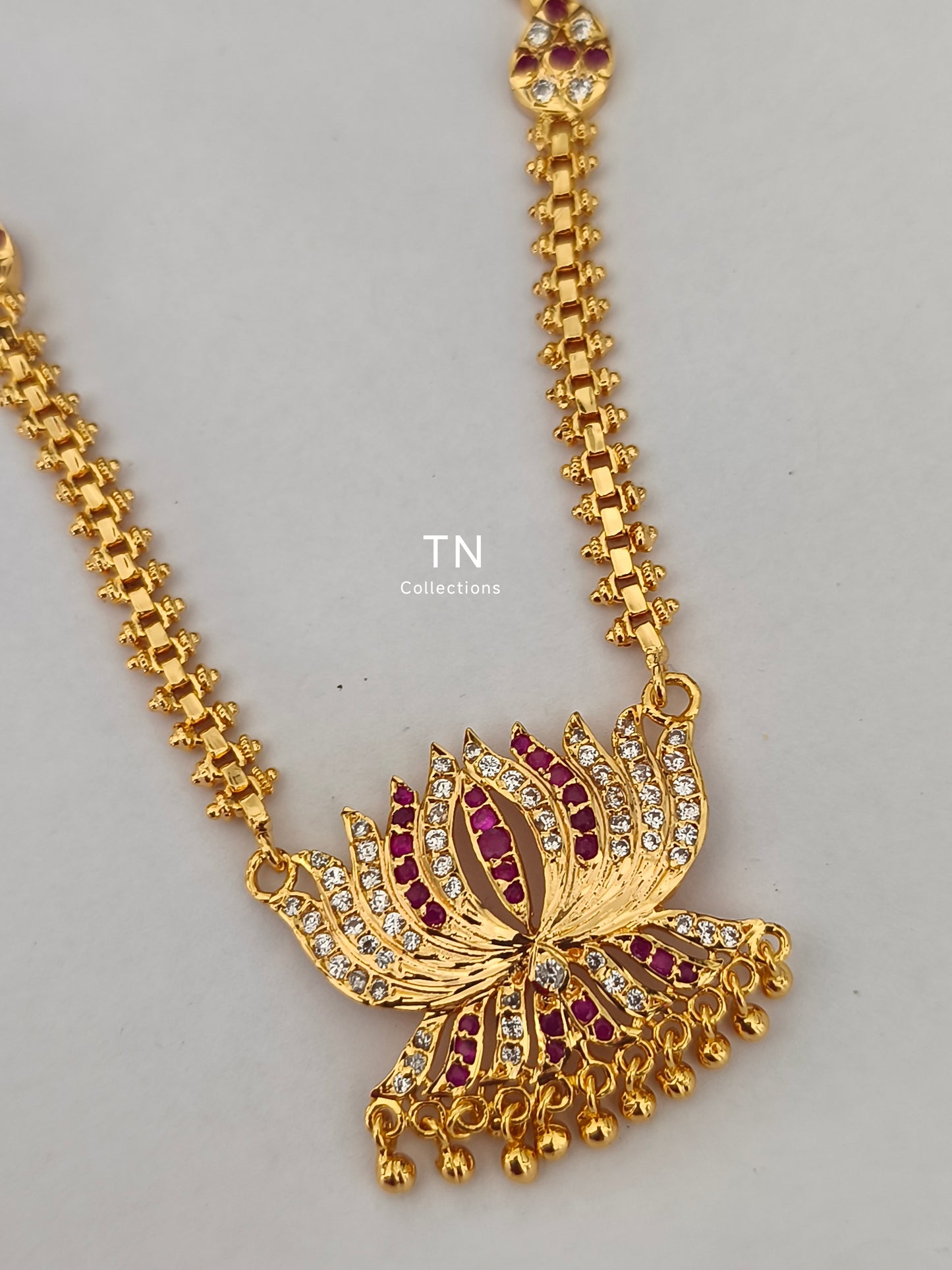 Micro gold plated Lotus Necklace with earrings
