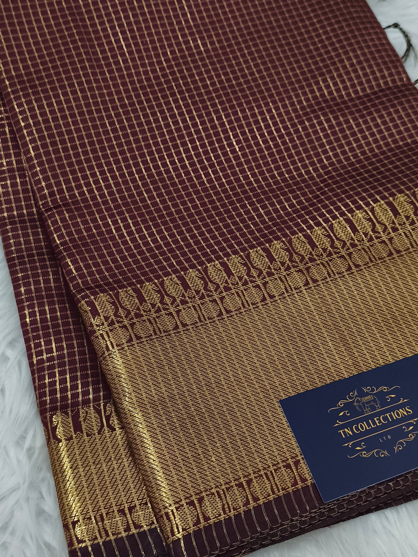 Trendy Small Checked Kanjivaram silk saree